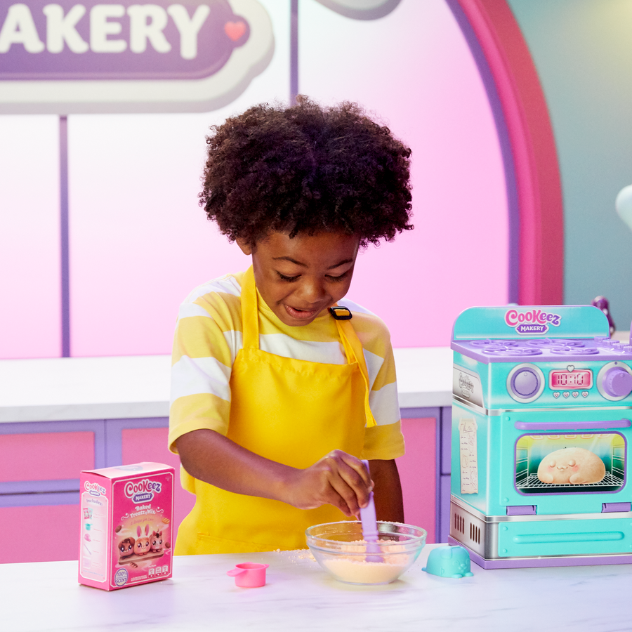 Cookeez Makery Oven Playset - Baked Treatz
