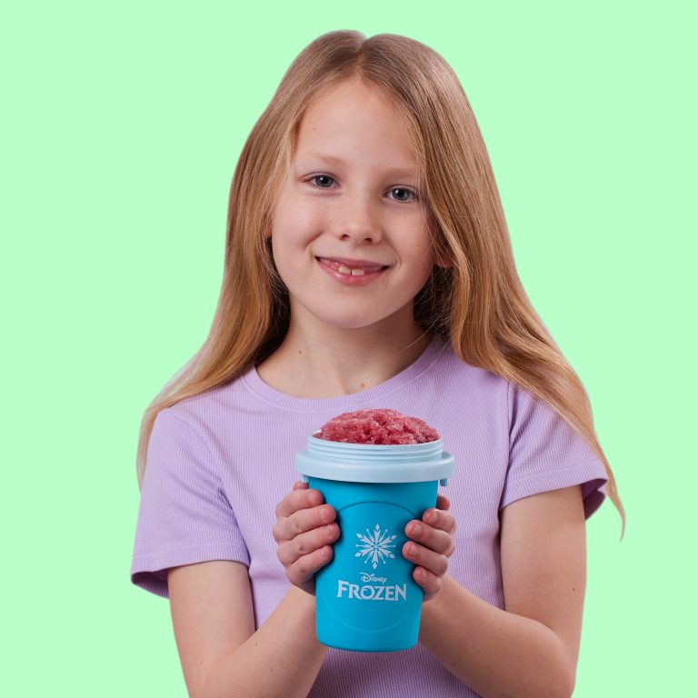 Chill Factor Frozen Elsa Slushy Maker - Toyworld NZ