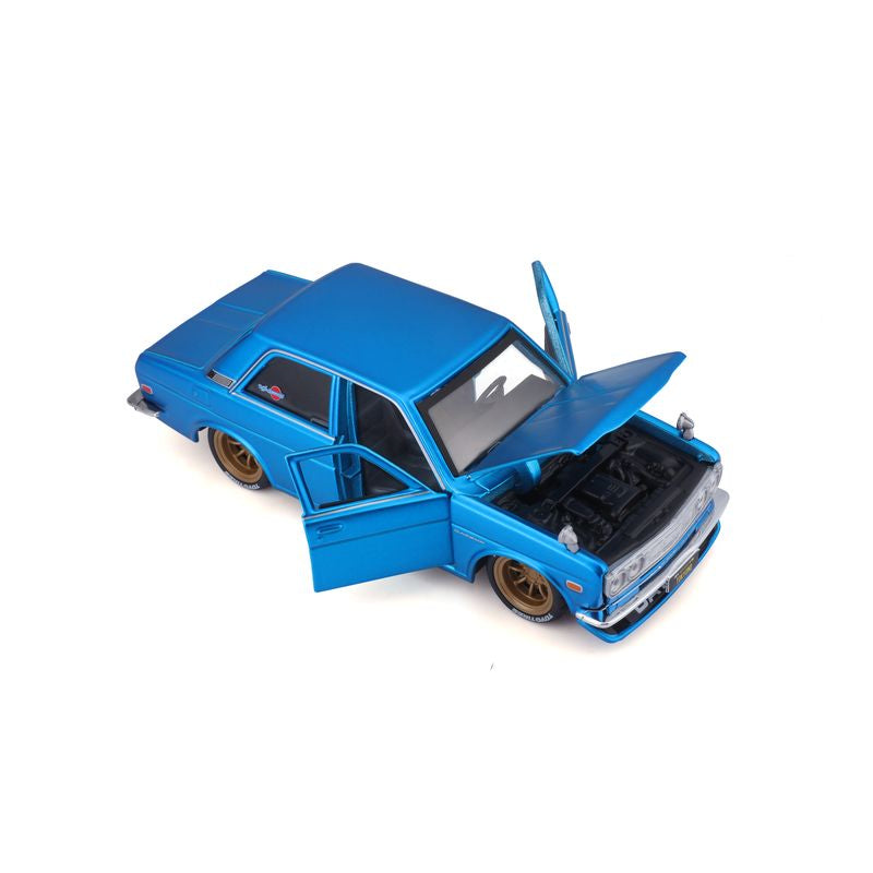 Maisto Design 1:24 Vehicles Assorted Styles