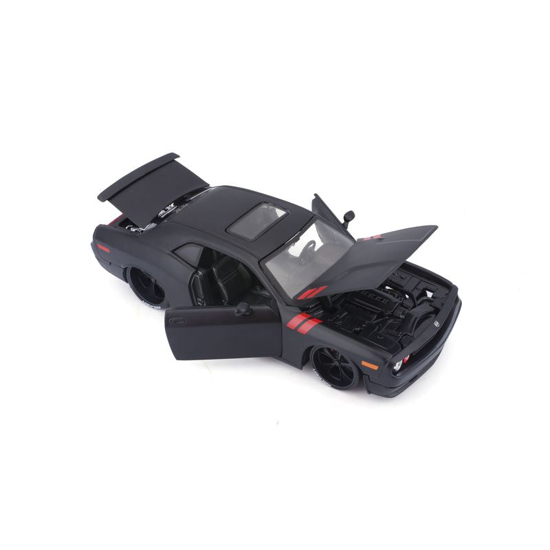 Maisto Design 1:24 Vehicles Assorted Styles