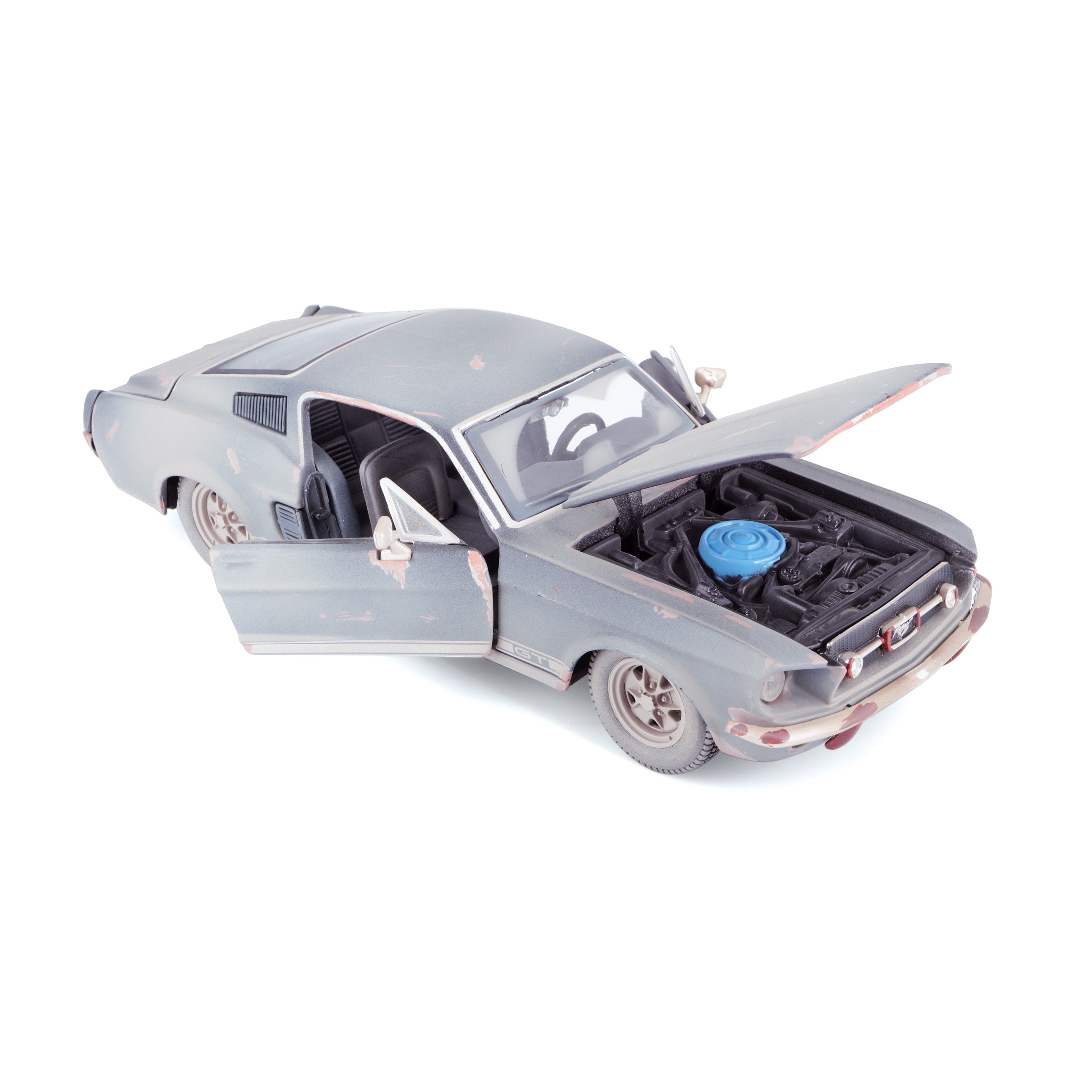 Maisto 1:24 Old Friends Die-Cast Vehicle 1967 Ford Mustang GT