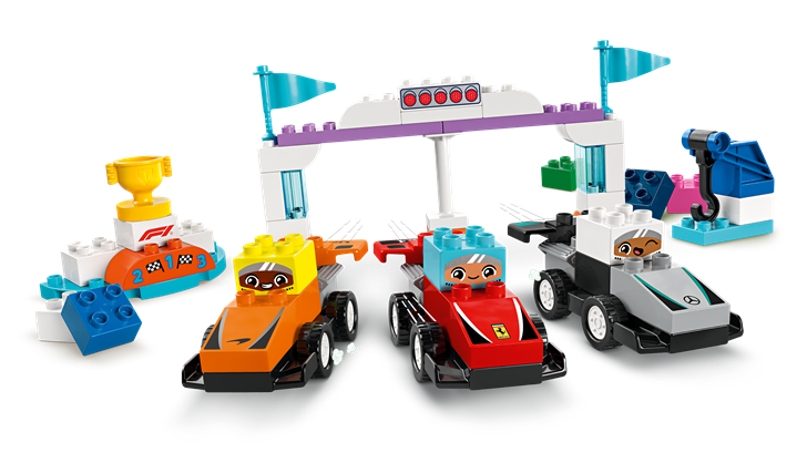 LEGO 10445 DUPLO F1 Team Race Cars & Drivers