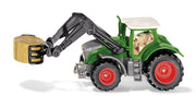 Siku 1539 Fendt With Bale Gripper