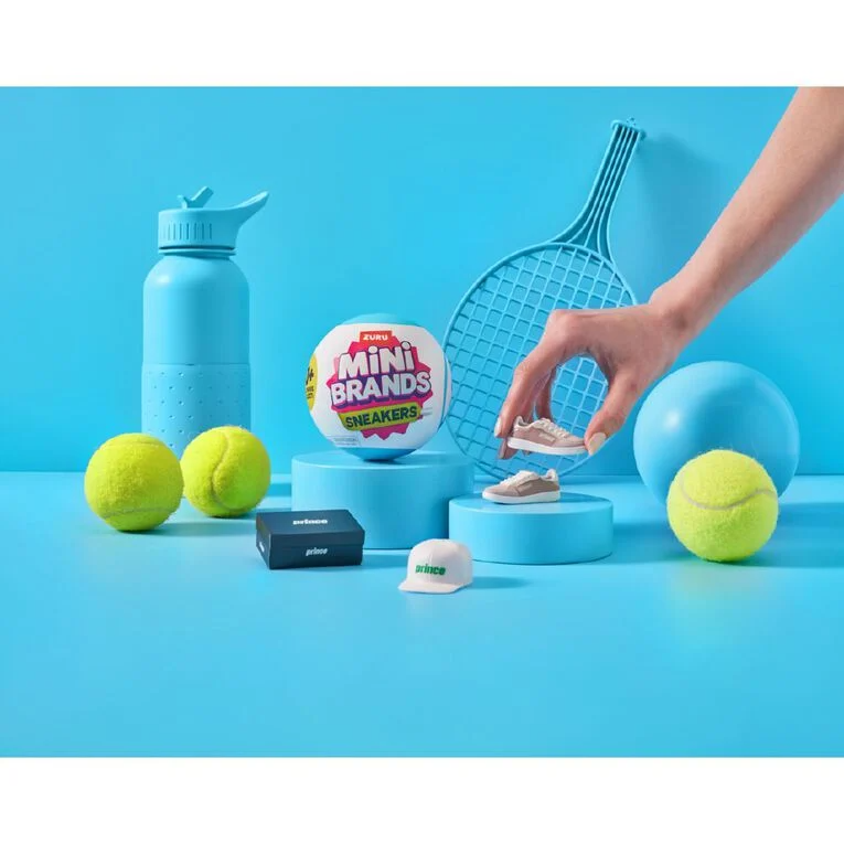 ZURU Mini Brands Sneaker Series 1