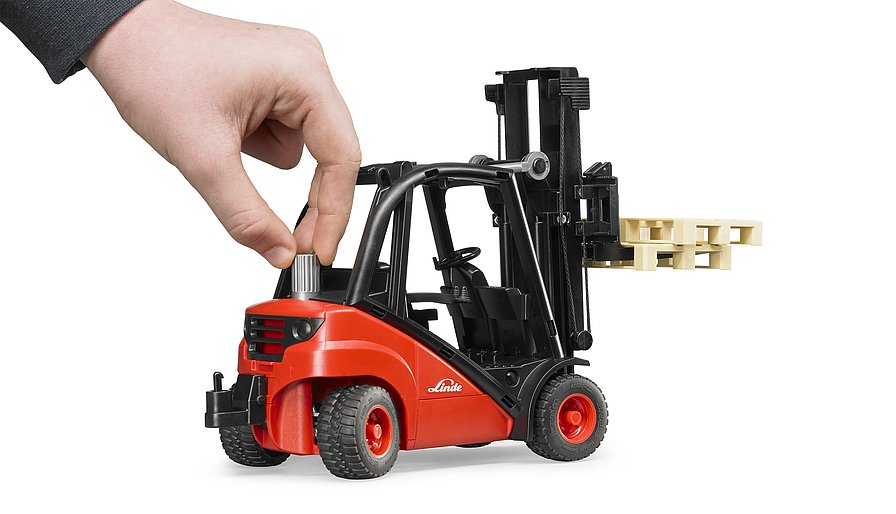 Bruder Compact Construction Vehicle - Linde H30D Fork Lift