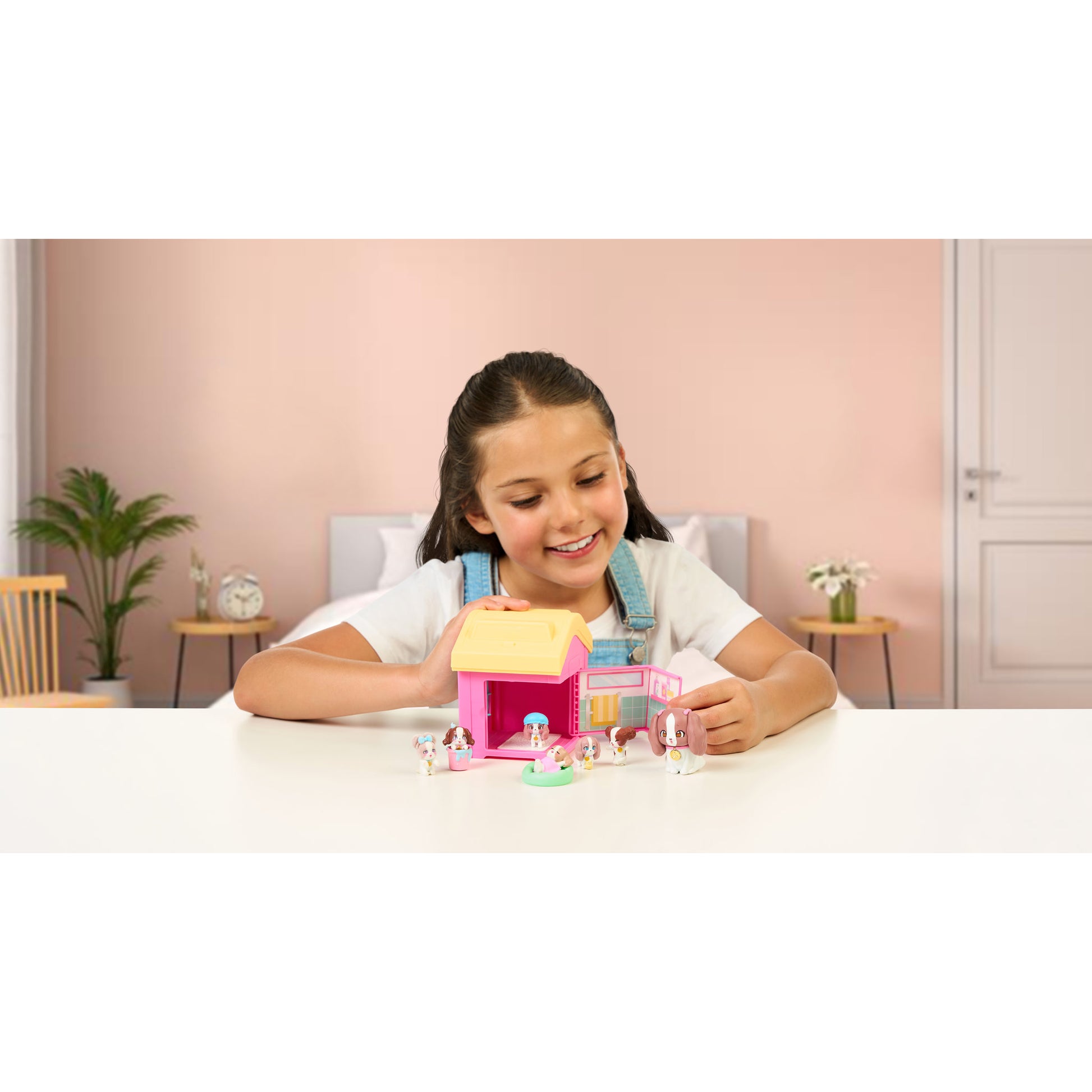 Little Live Pets Mama Surprise Families Series 1 Mama's House Assorted Styles - Toyworld NZ