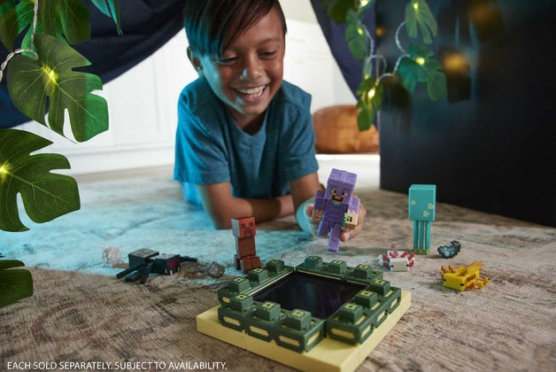 Minecraft Craft-A-Block Figure Build-A-Portal Glow Squid