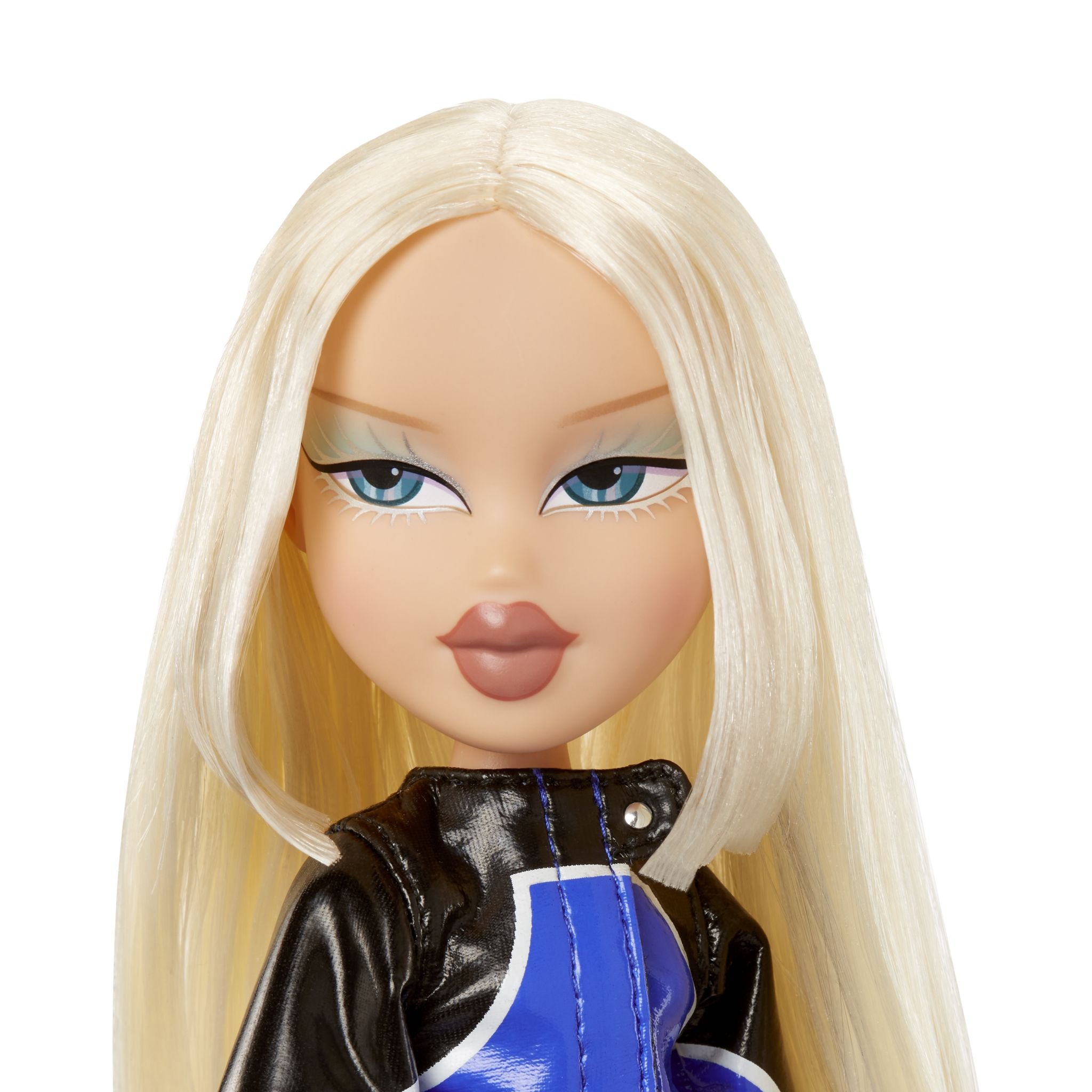 Bratz Scorchin' Doll - Cloe