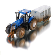Siku 8607 1:32 New Holland T8.390 Tractor With IforWilliams Stock Trailer