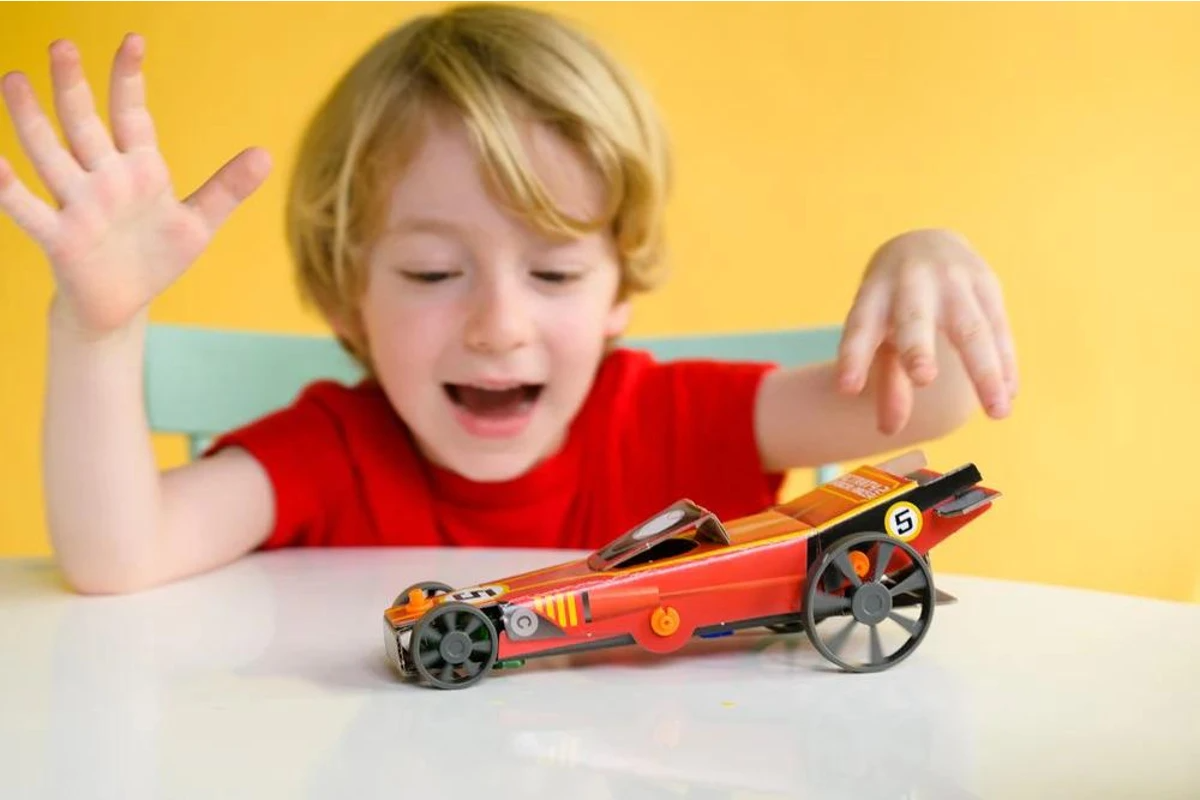 4M - Techcraft - Paper Circuit Motor Race Kit