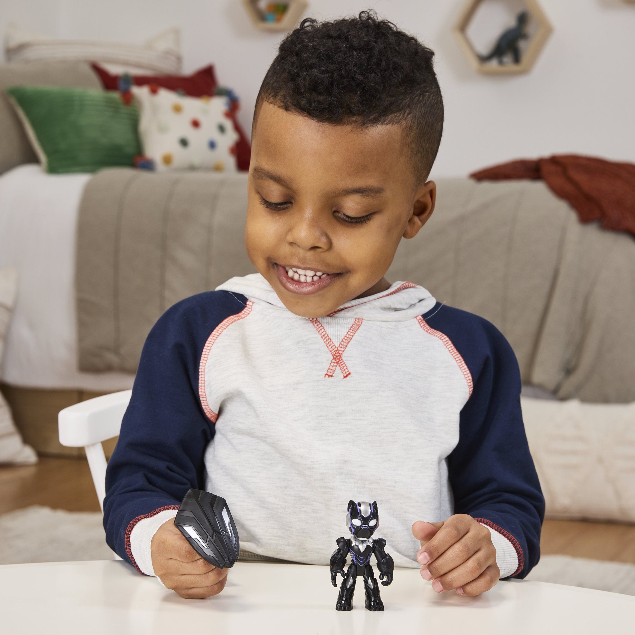 Marvel Iron Man & His Awesome Friends Black Panther Figure & Accessories