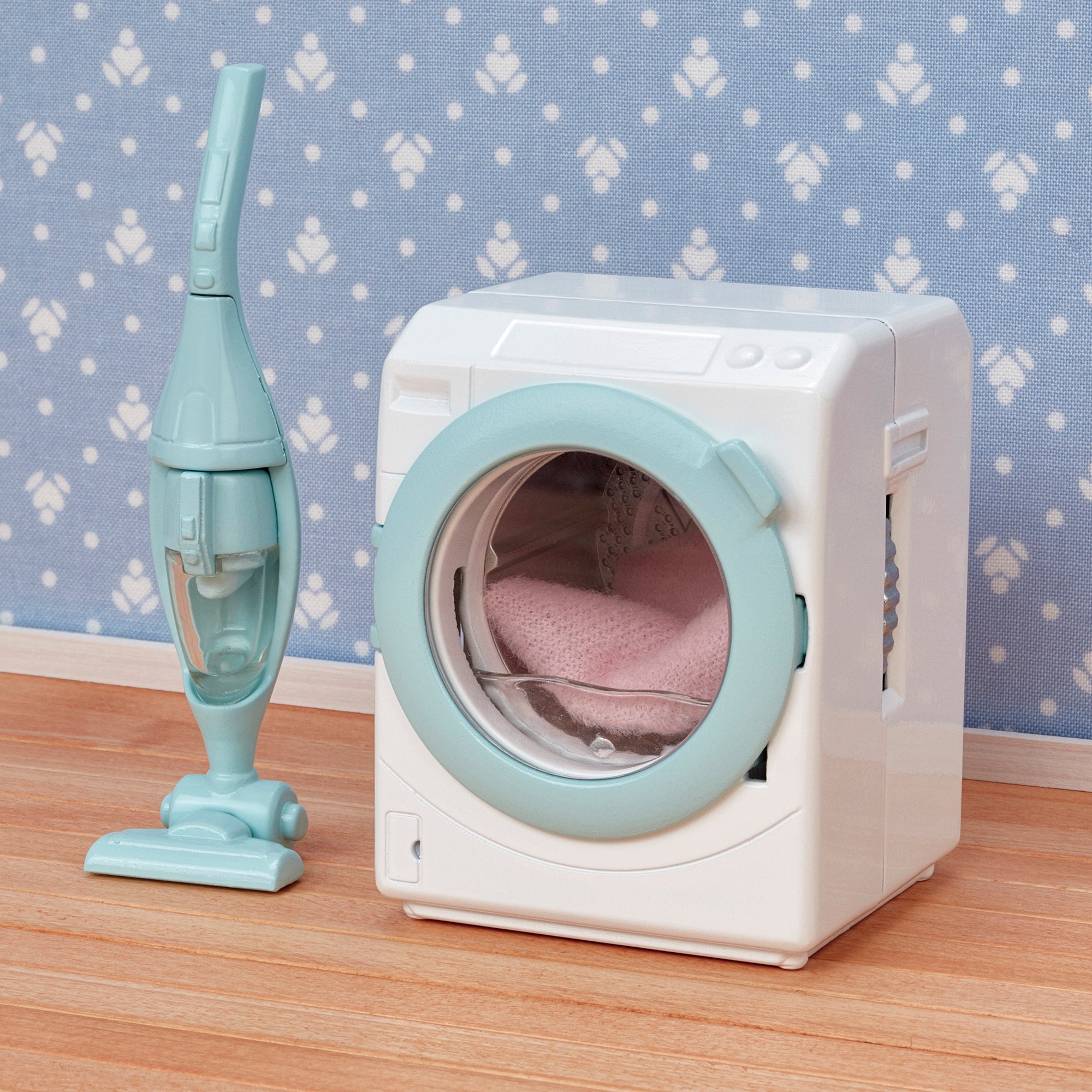 Sylvanian Families Laundry & Vacuum Cleaner Accessories Set