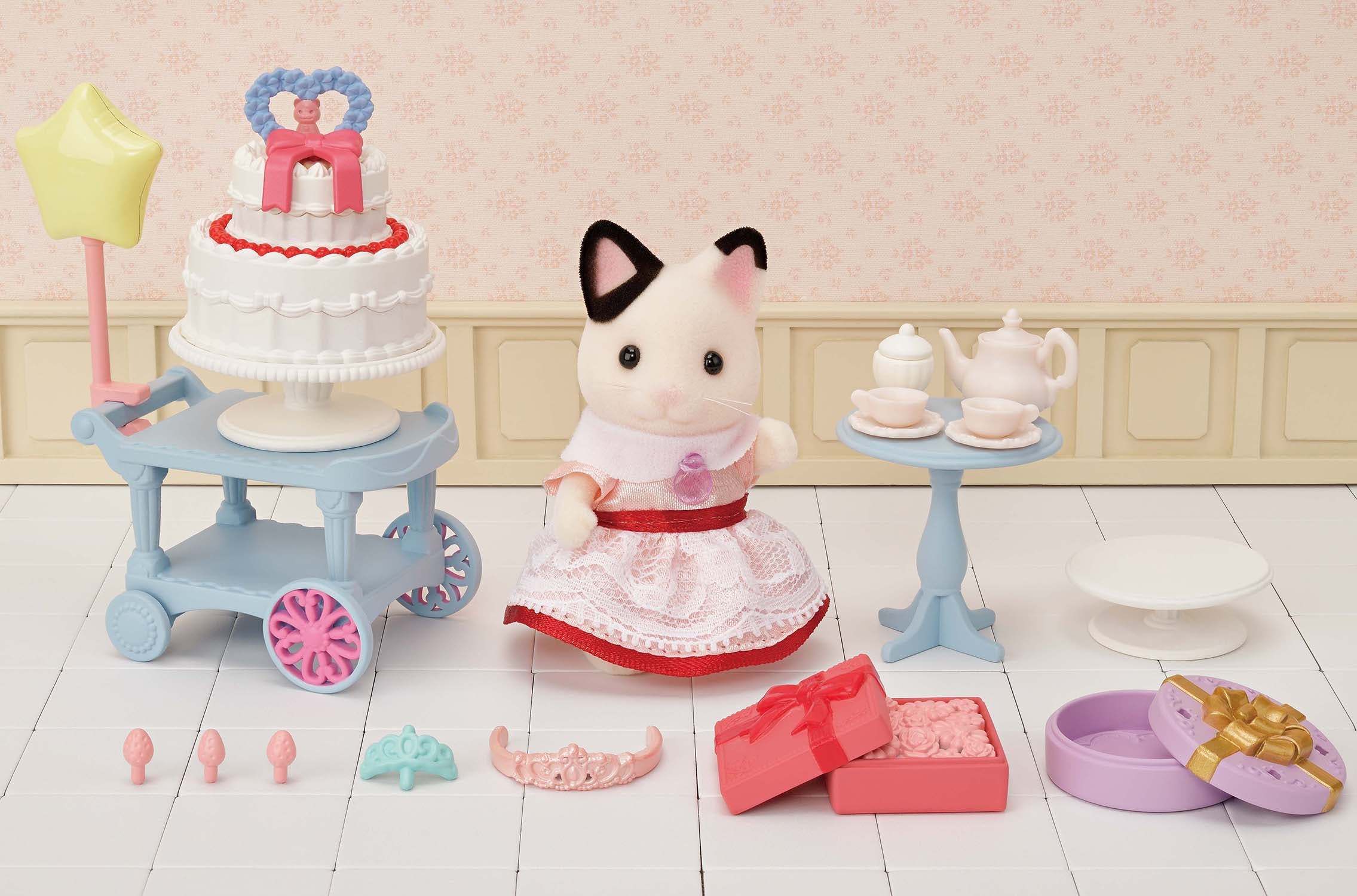 Sylvanian Families Party Time Playset Tuxedo Cat Girl