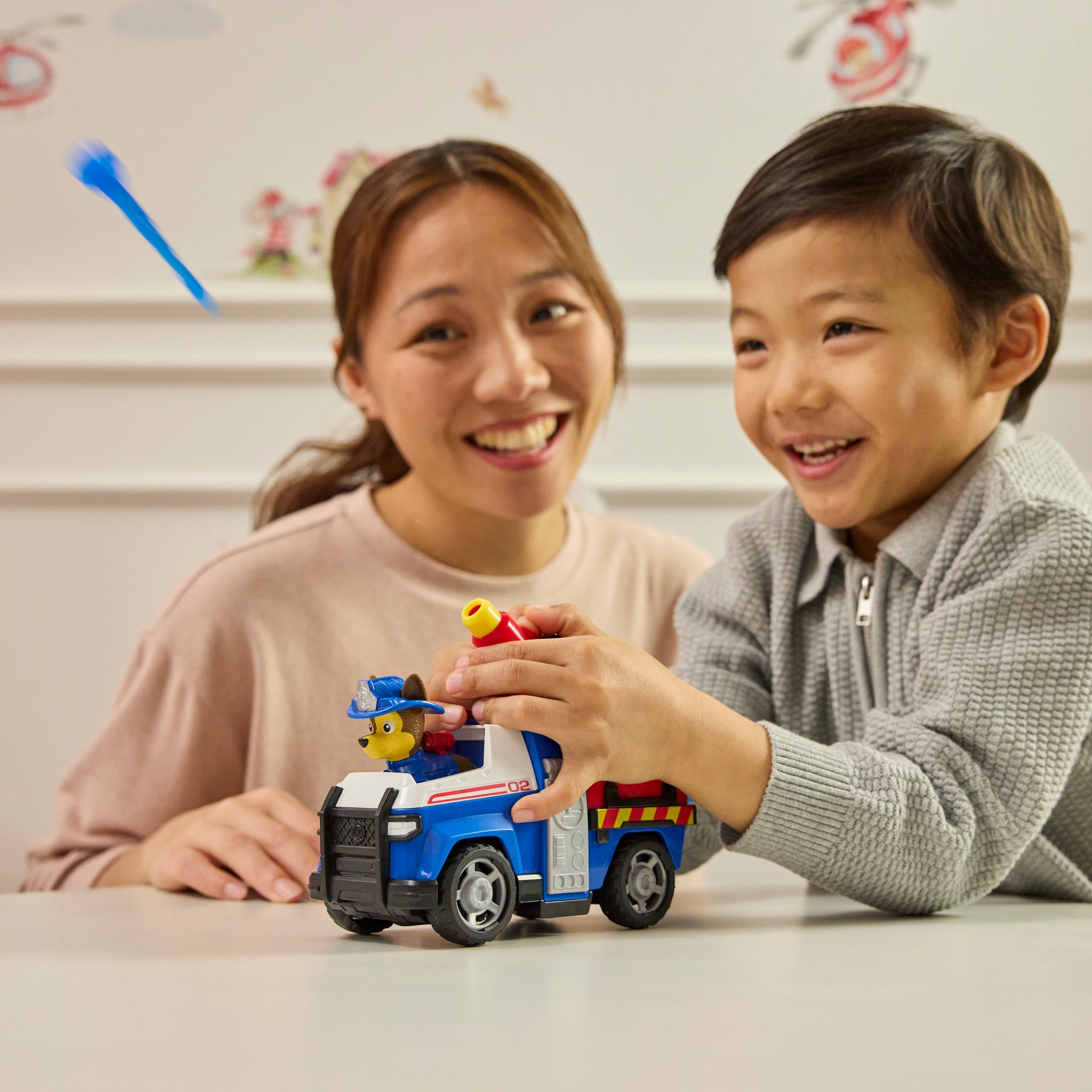 PAW Patrol Fire Rescue Fire Cruiser Chase