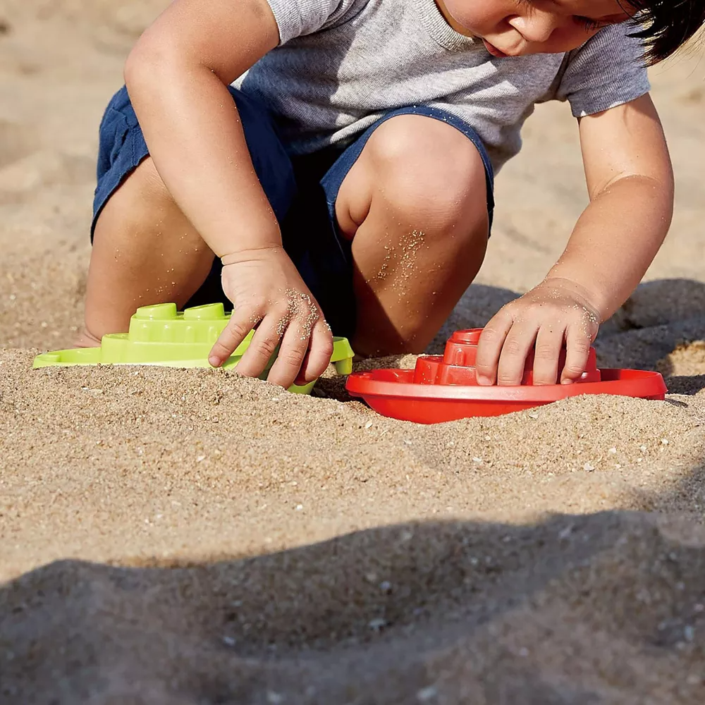 Hape Beach And Bath Boats