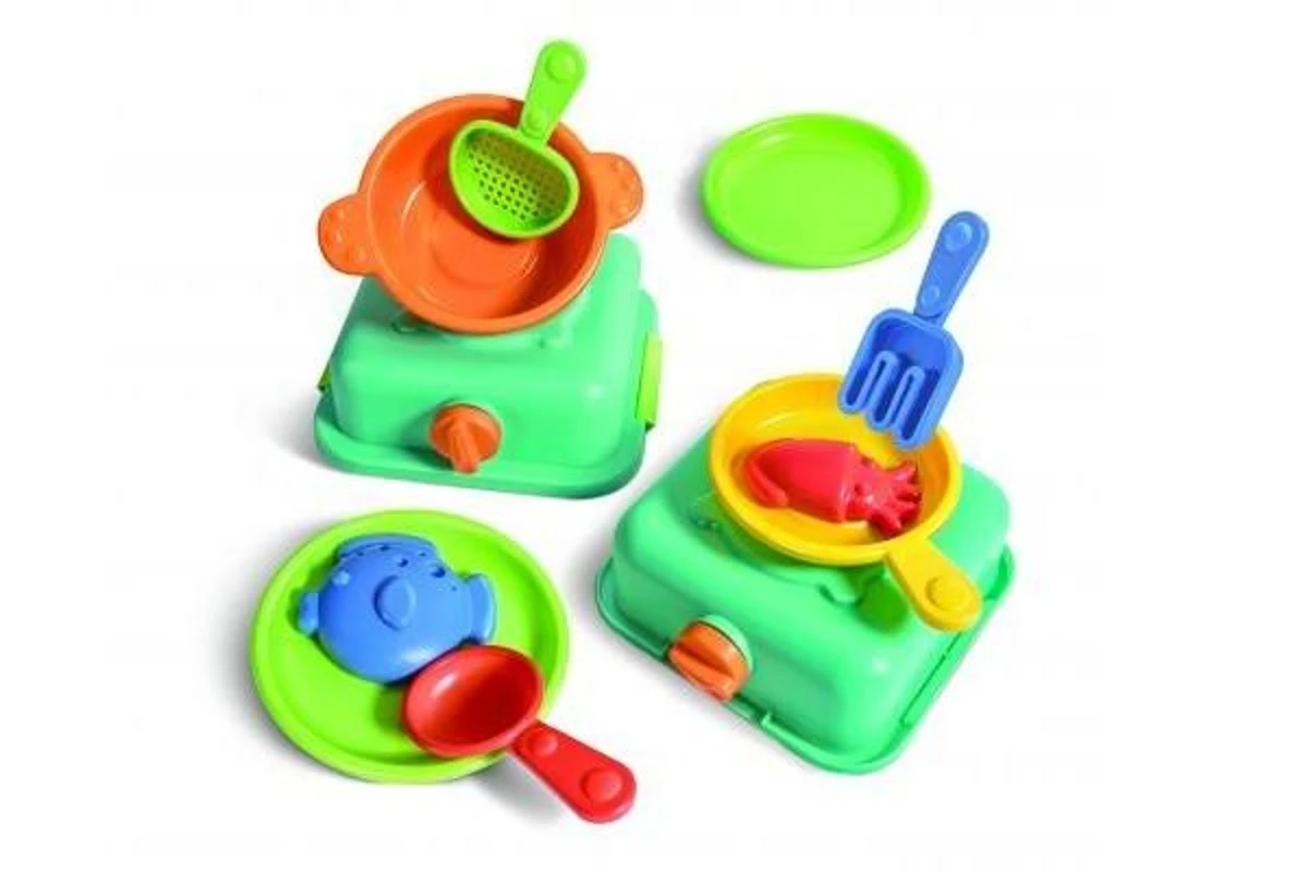 Hape Sandy Chef Beach Cooking Set