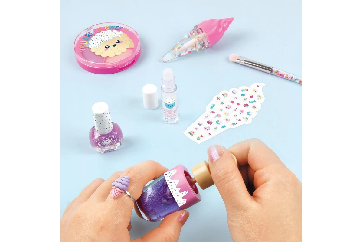 Make It Real Candy Shop Cosmetic Set
