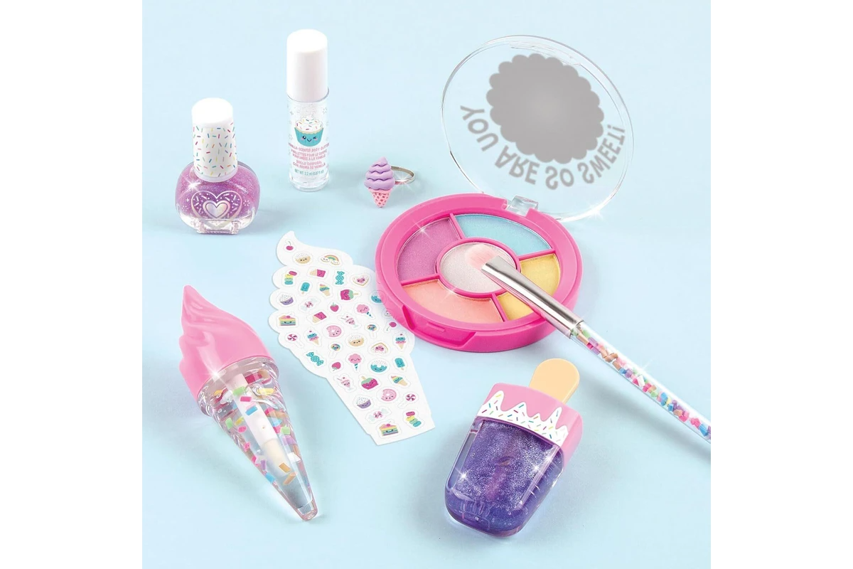 Make It Real Candy Shop Cosmetic Set