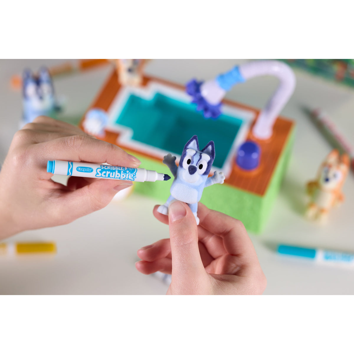 Crayola Scribble Scrubbie Bluey Poolside Playset