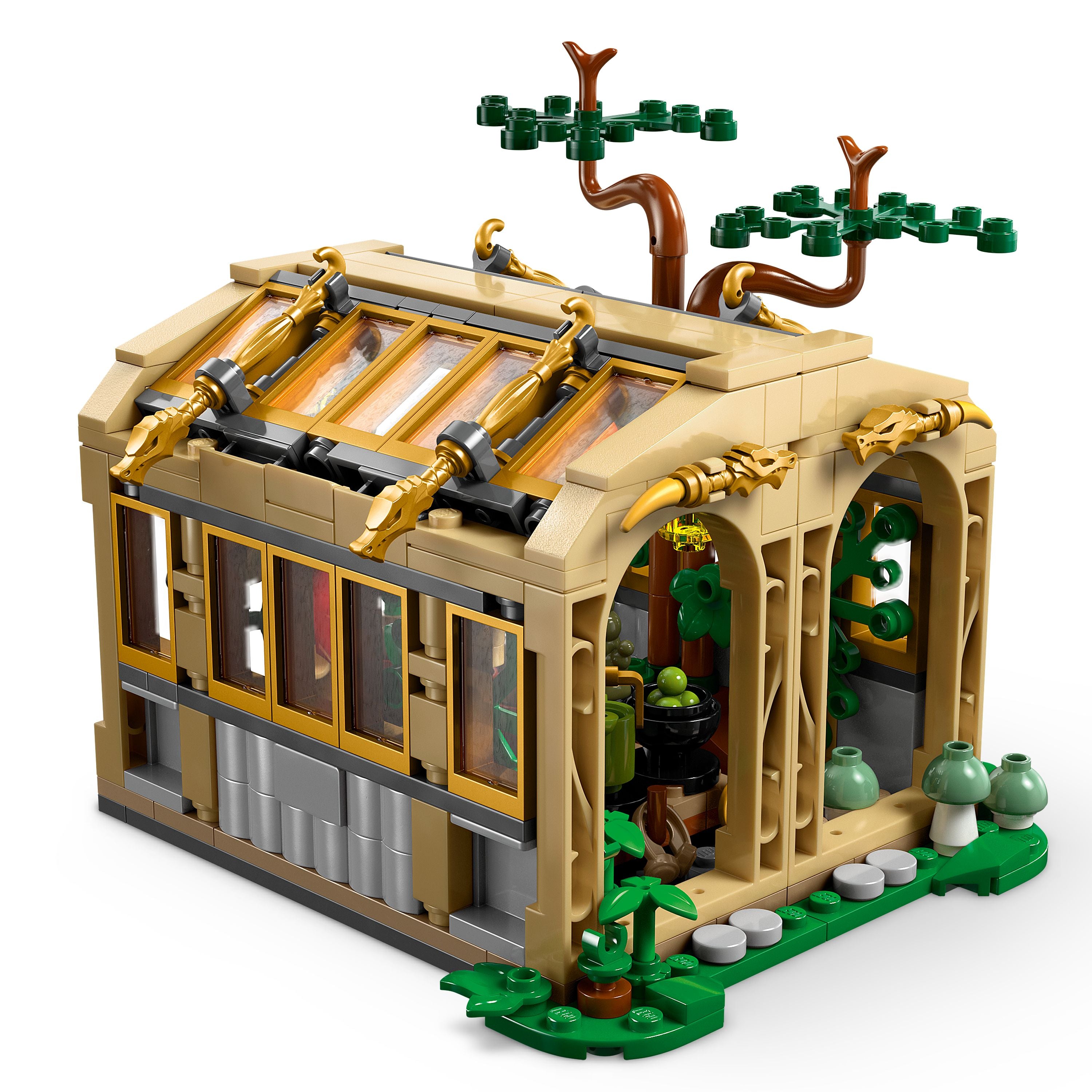 LEGO 76445 Harry Potter Hogwarts Castle: Herbology Class