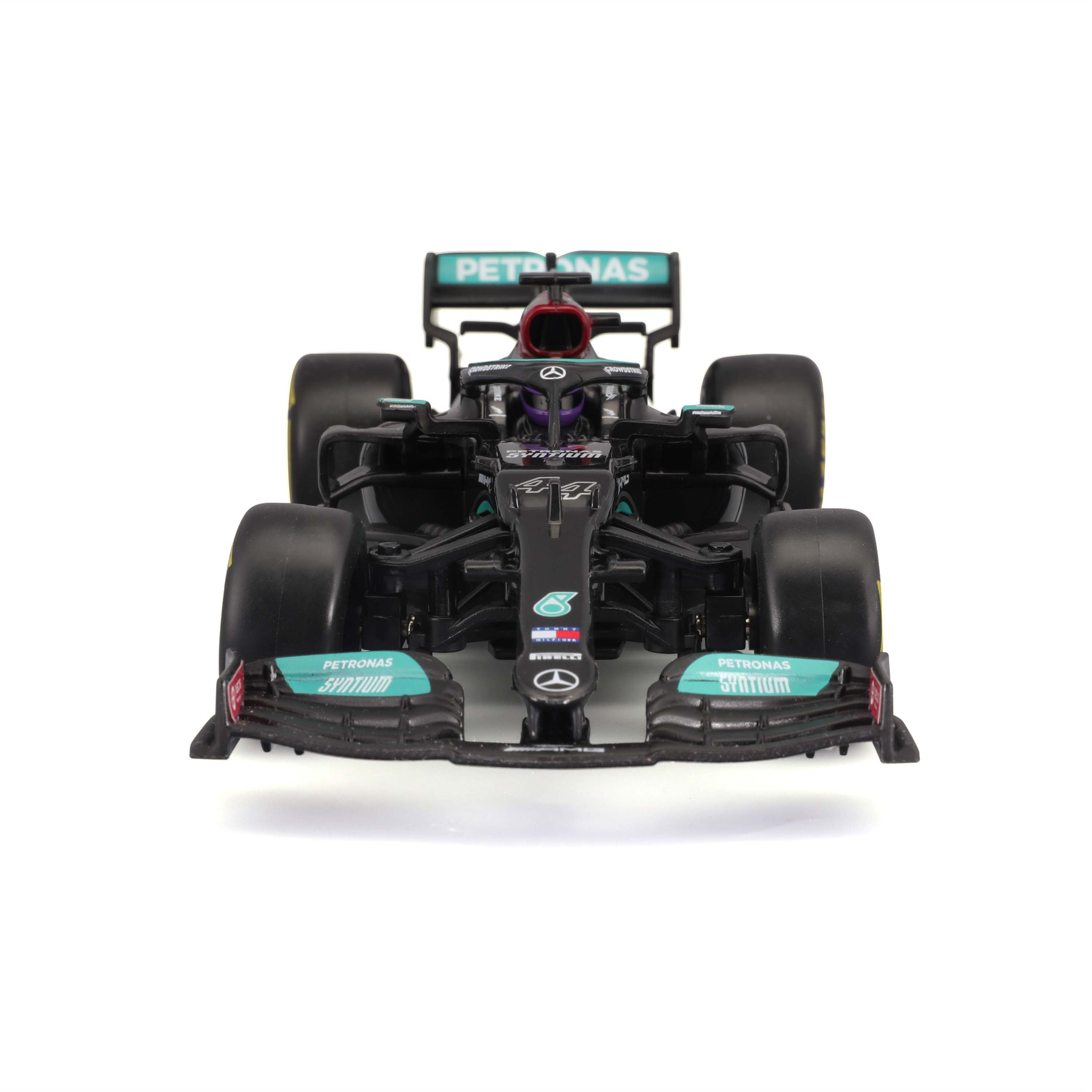 Maisto Tech 1:24 Remote Control Vehicle - Mercedes-AMG F1 W12 E Performance