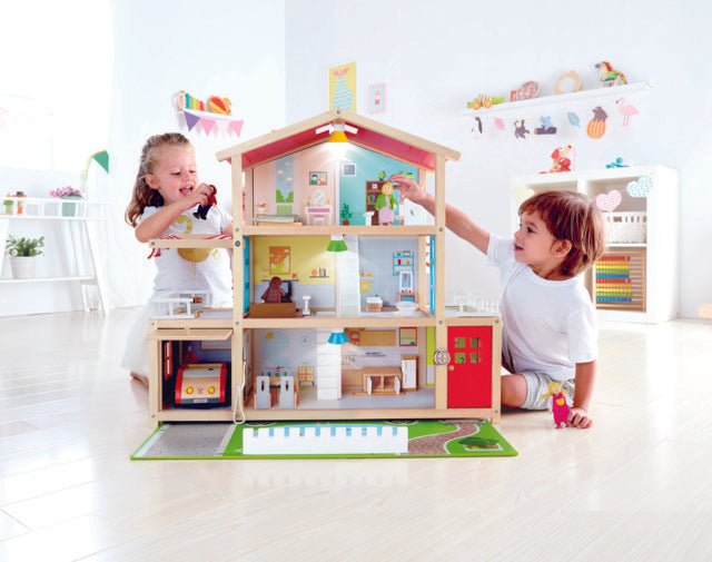 Hape Doll Family Mansion