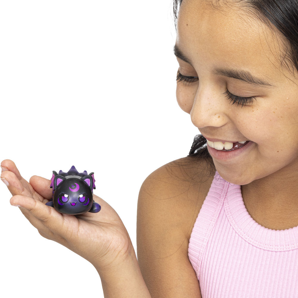 Aphmau Series 7 Mystery MeeMeows Figure - Elemental