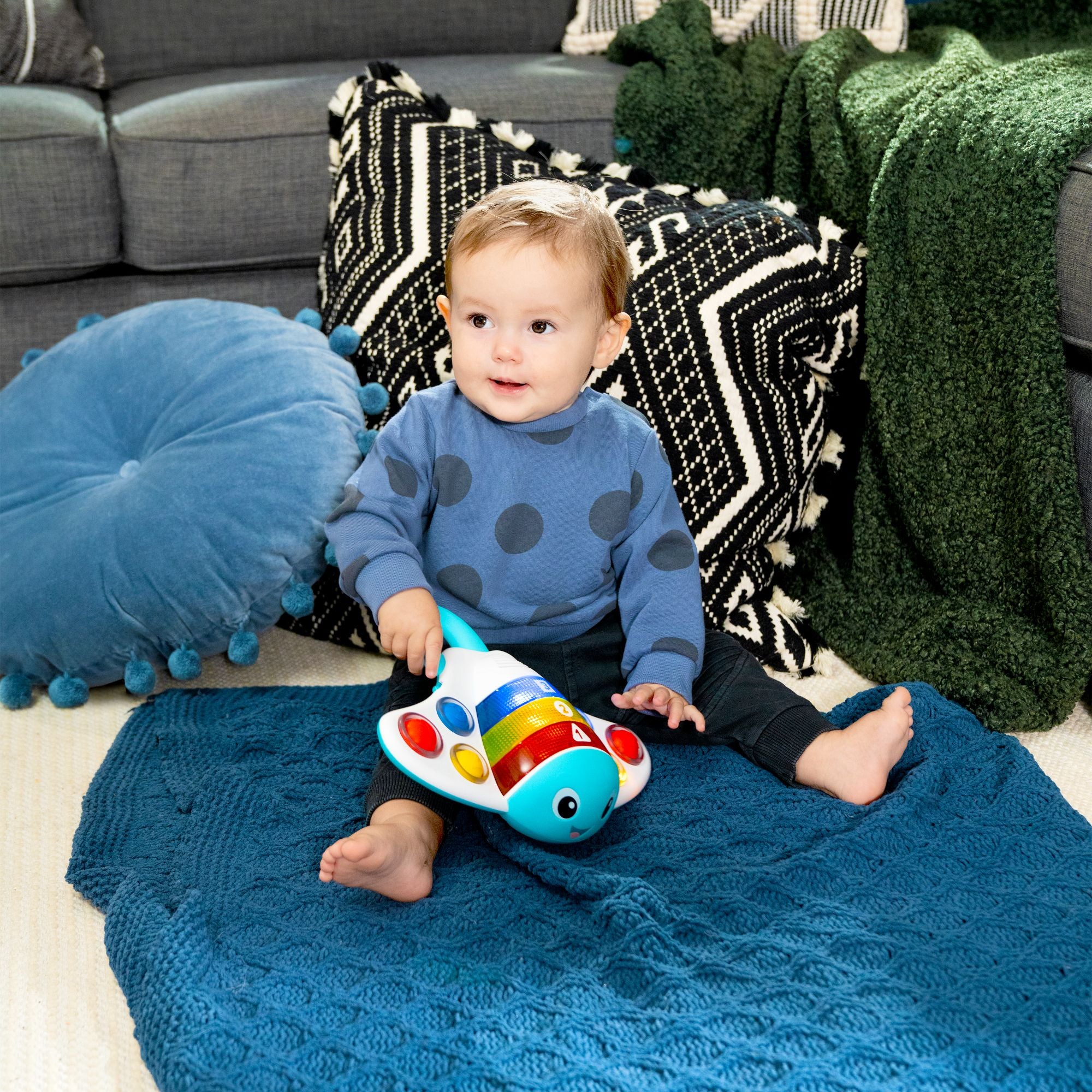 Baby Einstein Pop & Explore Stingray Popper