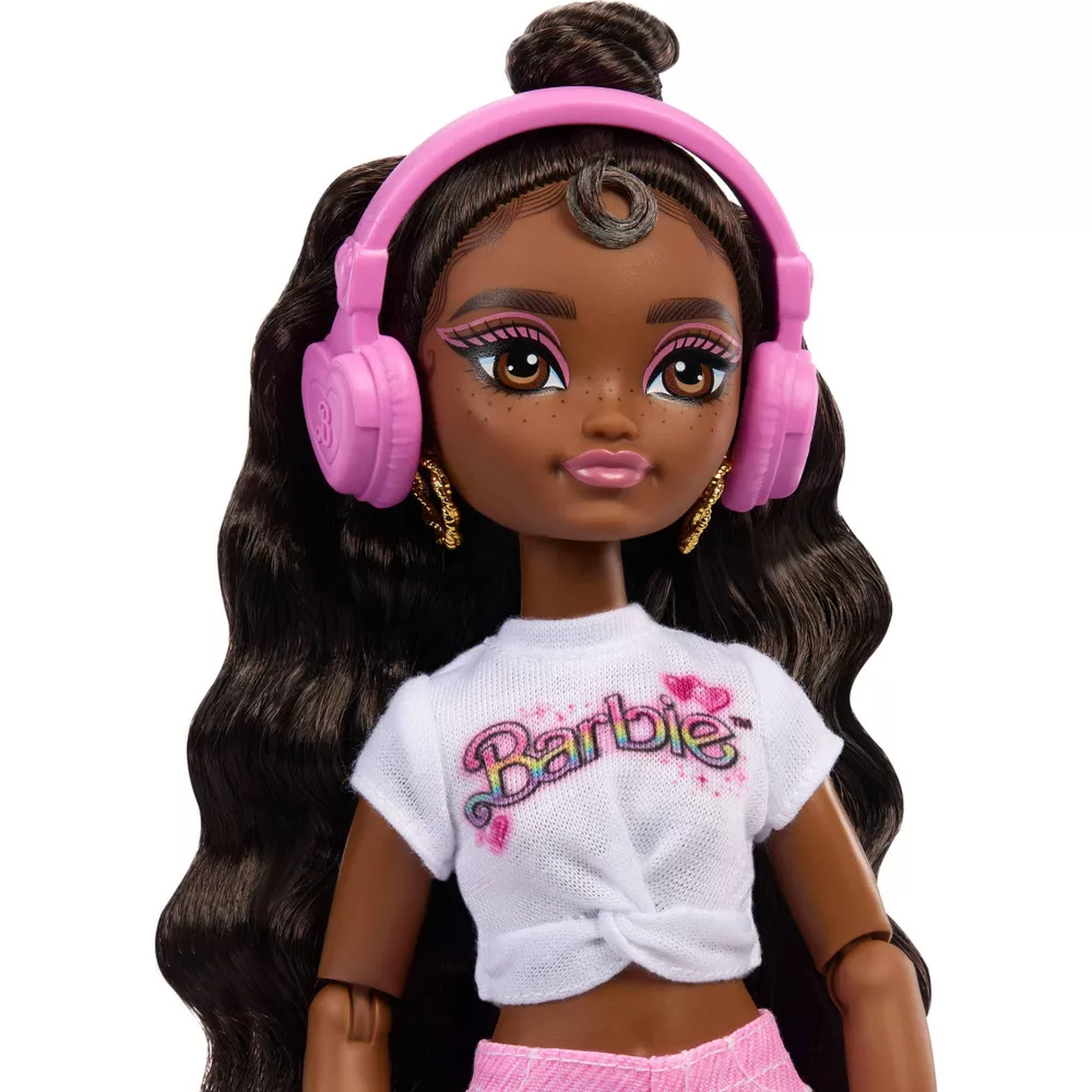 Barbie Dream Besties Brooklyn Roller Skating Fashion Doll