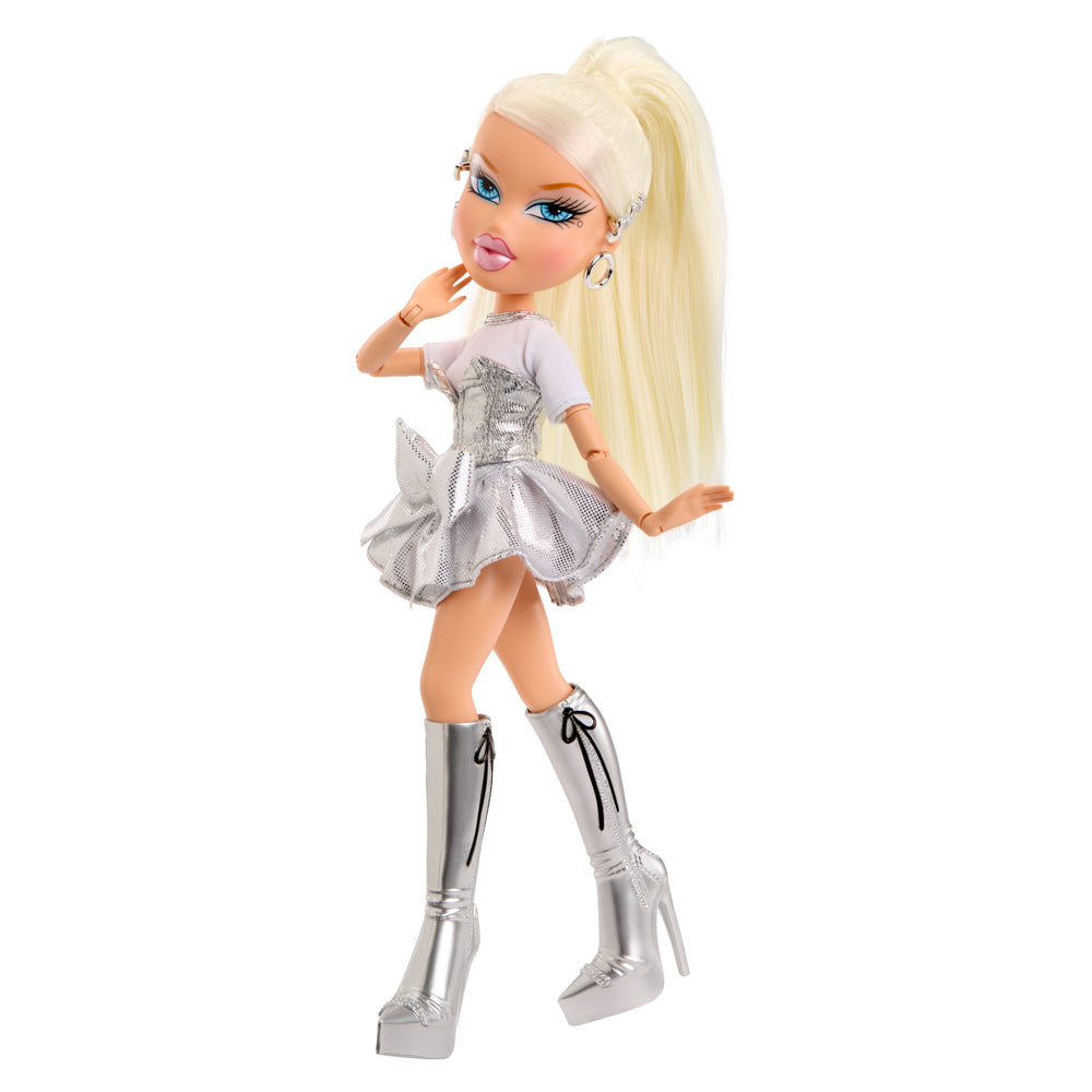 Bratz Charmz Cloe Fashion Doll with bracelet.