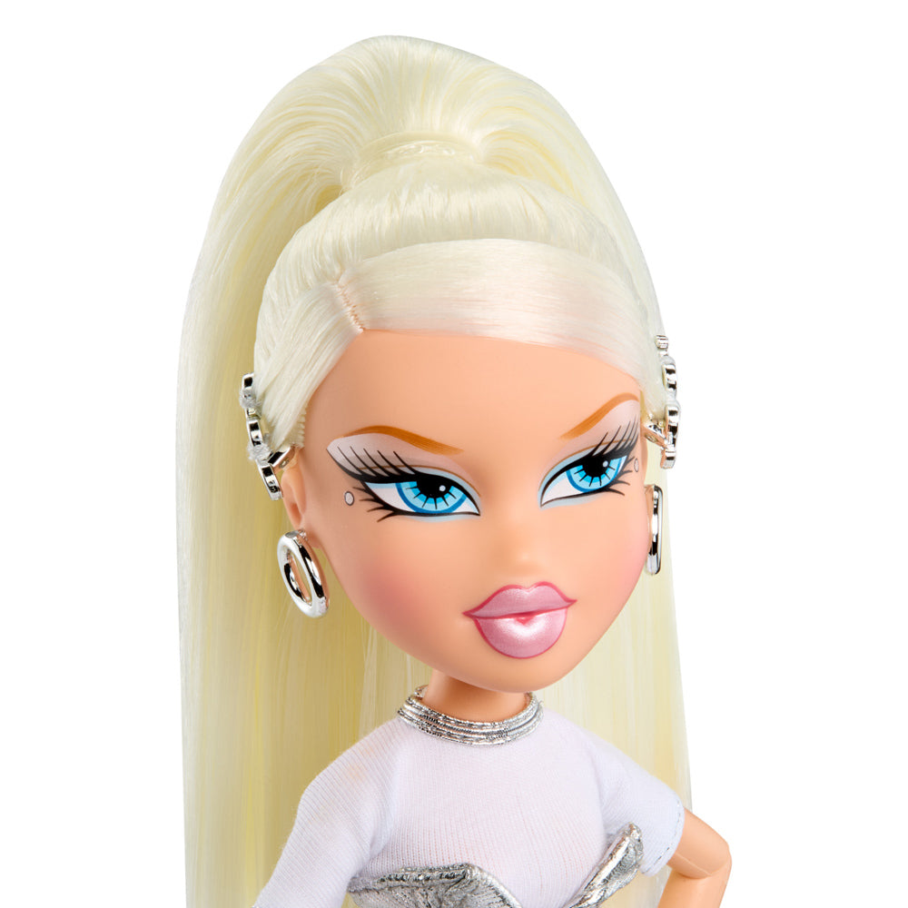 Bratz Charmz Cloe Fashion Doll with bracelet.