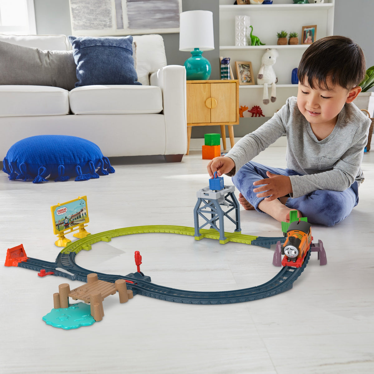 Fisher-Price Thomas & Friends Motorized Train and Track Set Nia Dockside Drop Off - Toyworld NZ
