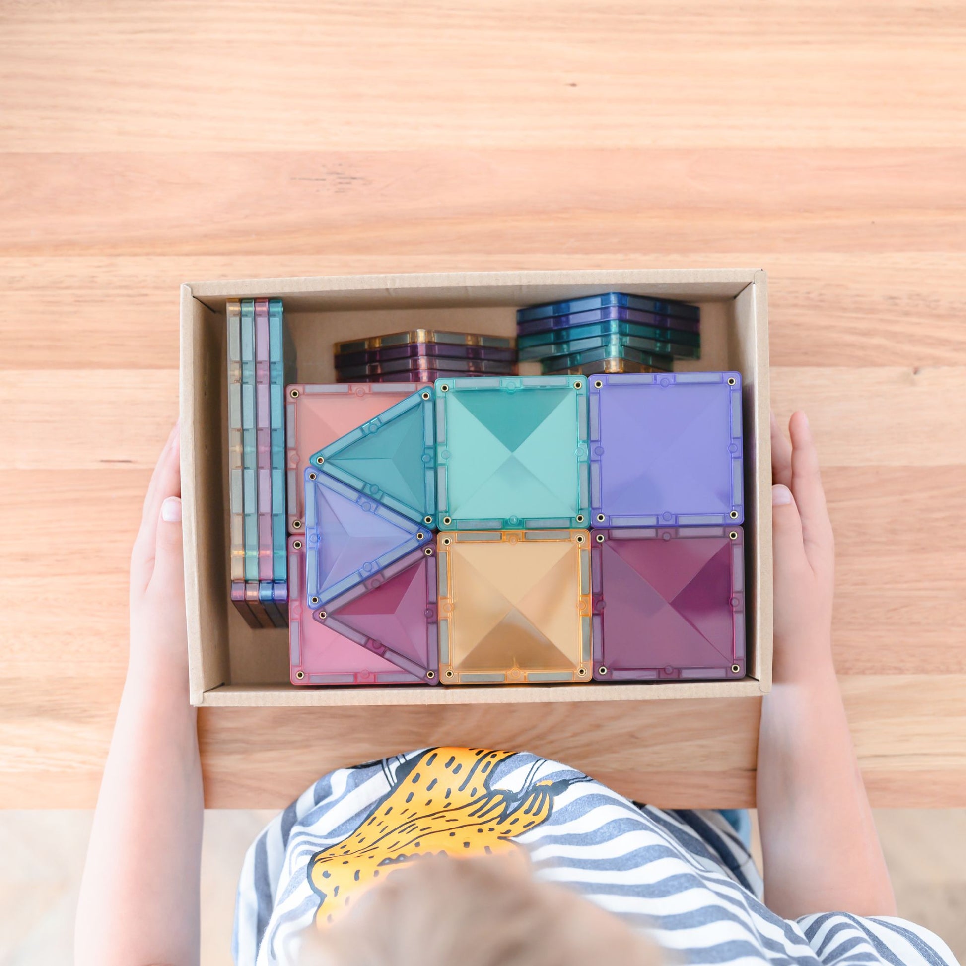 CONNETIX Magnetic Tiles 64 Piece Pastel Starter Pack - Toyworld NZ