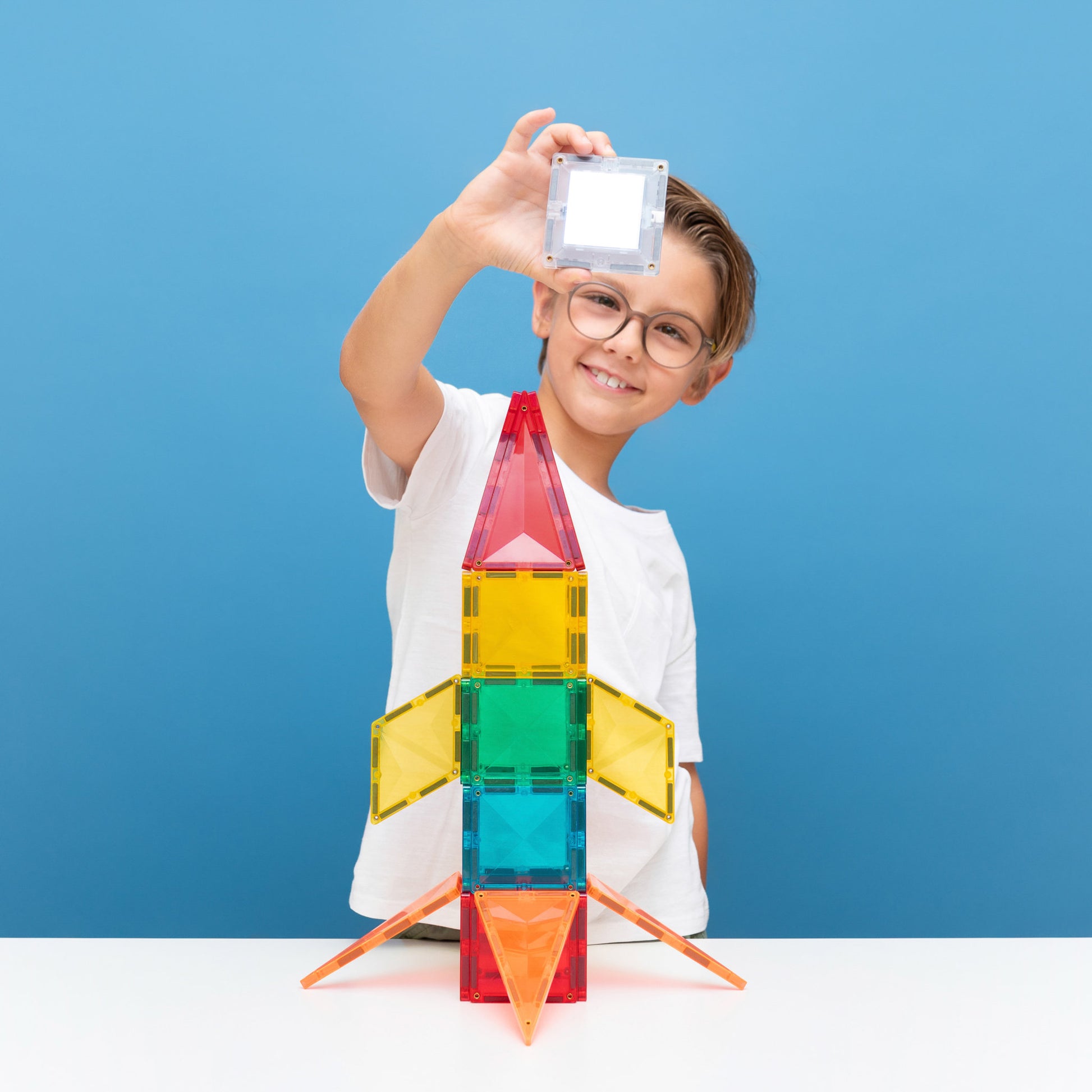 CONNETIX Magnetic Tiles 30 Piece - Light Rocket Pack - Toyworld NZ
