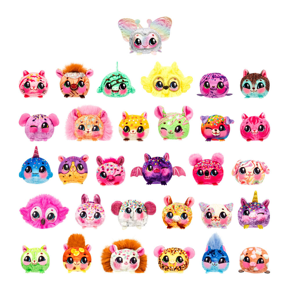 Collect all Cookeez Makery Yum Yumz Scented Surprise Plush Series 2 Blind Box toys.