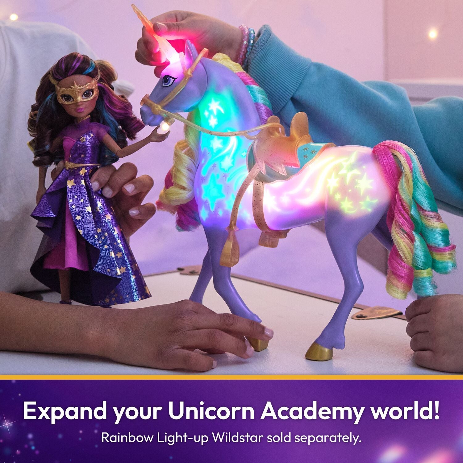 Unicorn Academy Deluxe Sophia Masquerade Fashion Doll