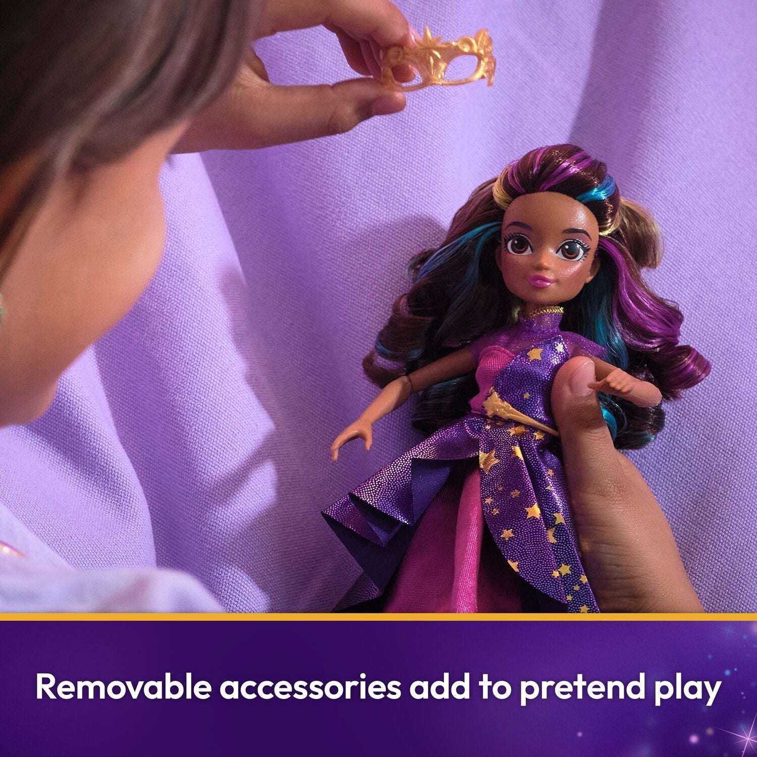 Unicorn Academy Deluxe Sophia Masquerade Fashion Doll