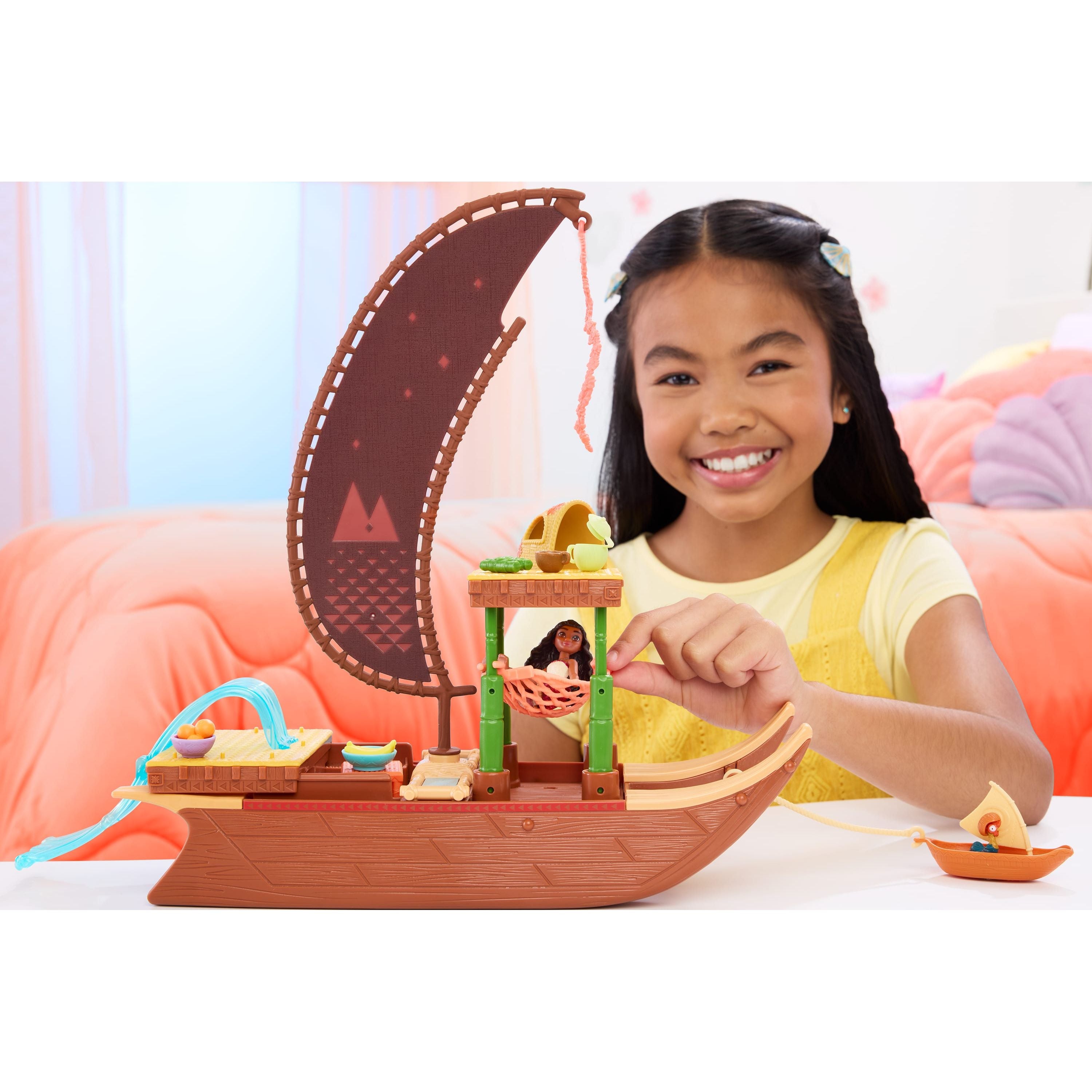 Disney Moana 2 Moana's Adventure Canoe Playset