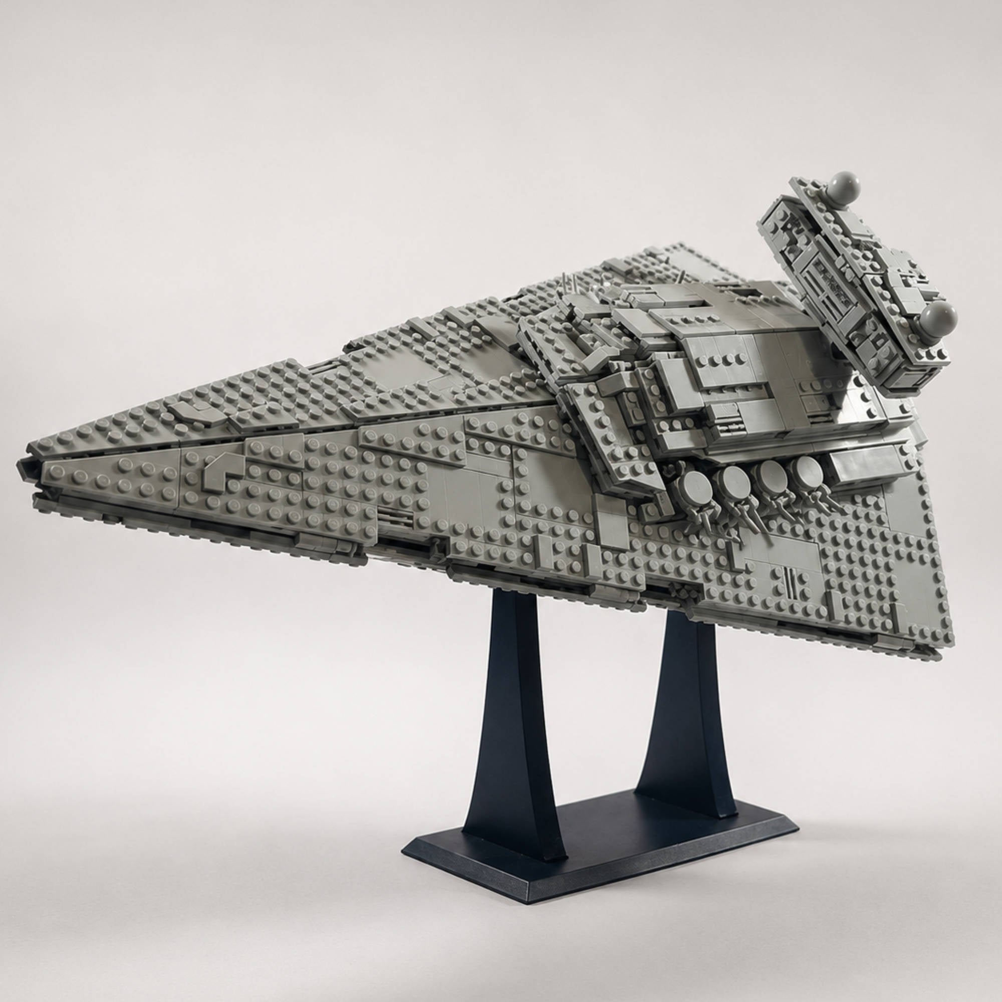Lego mounted on the DisplayX 45° Angled 20cm Universal LEGO Display Stand - Large