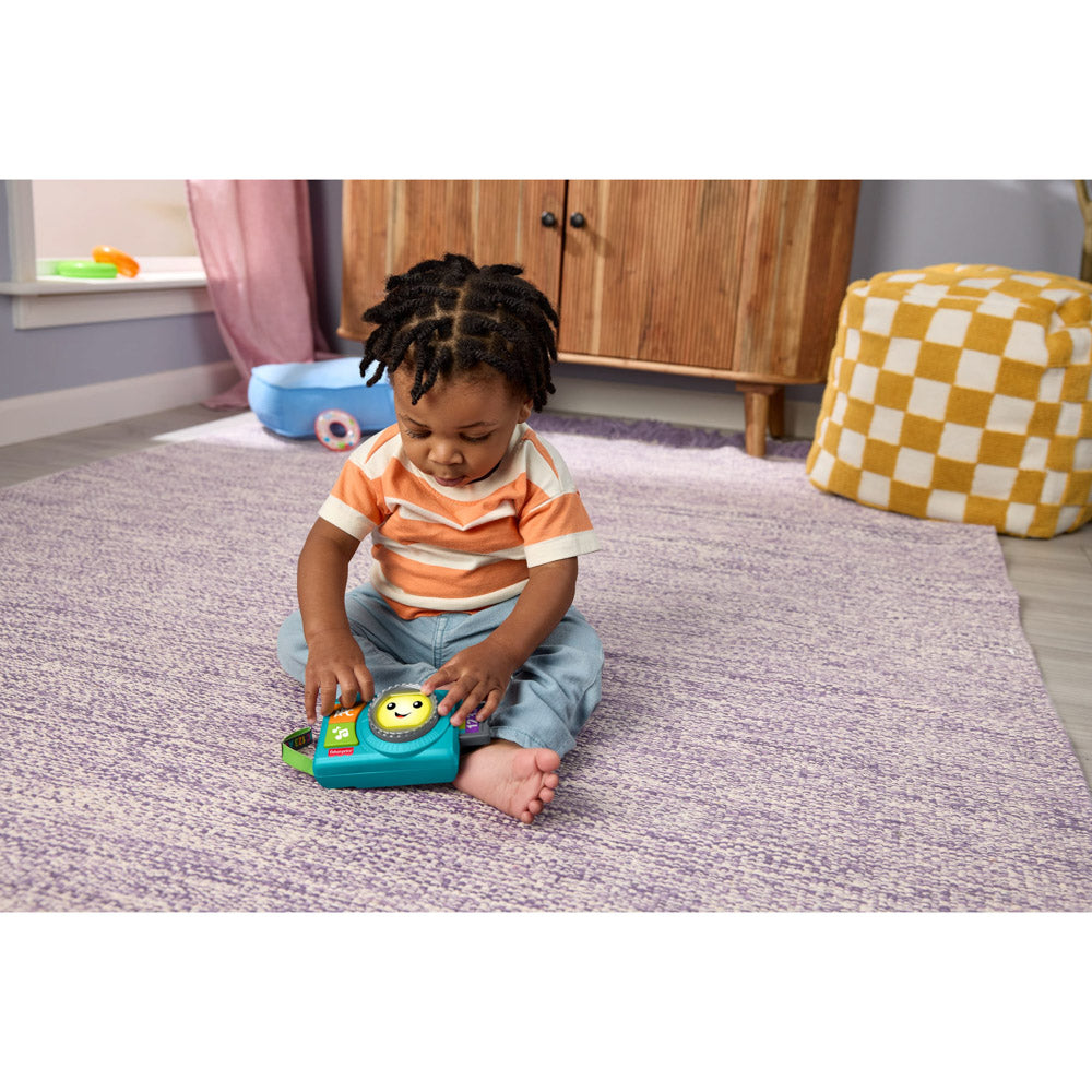 Fisher-Price Laugh & Learn Pocket Camera