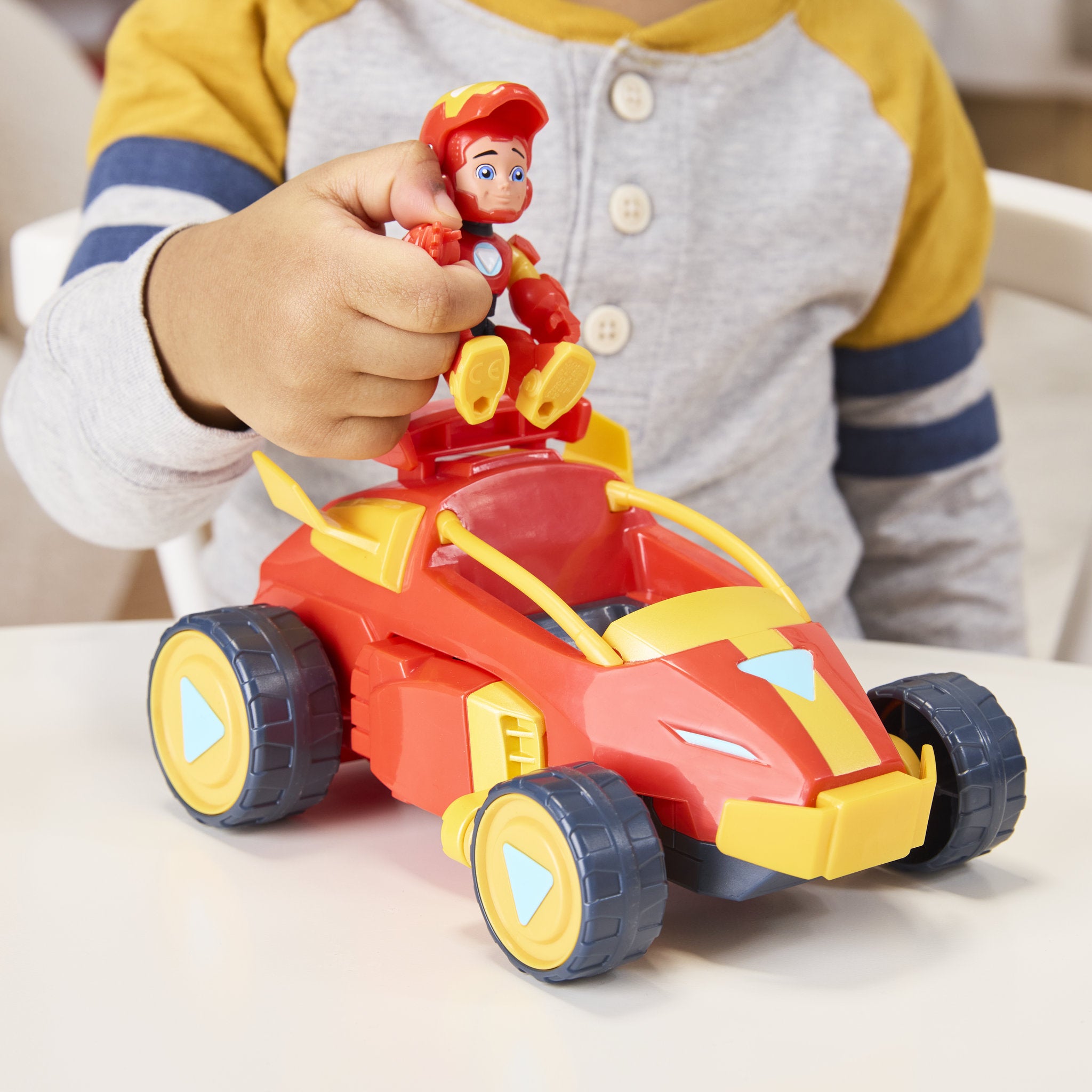 Marvel Iron Man and His Awesome Friends Iron Man 2-In-1 Mech Suit & Vehicle