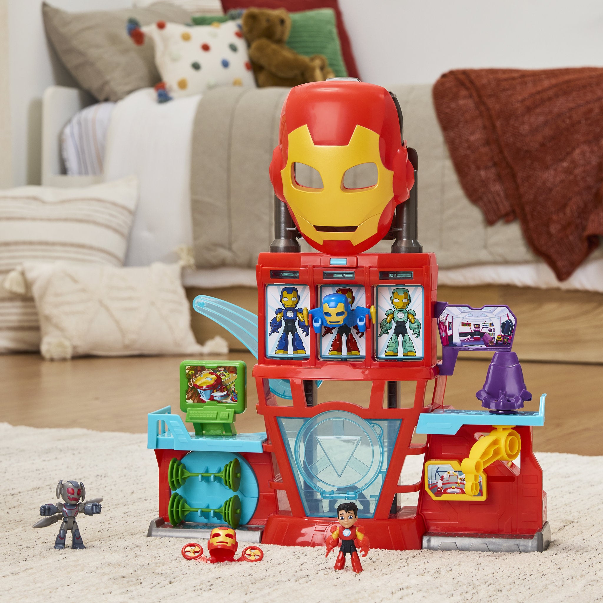 Marvel Iron Man and His Awesome Friends Iron Quarters Playset