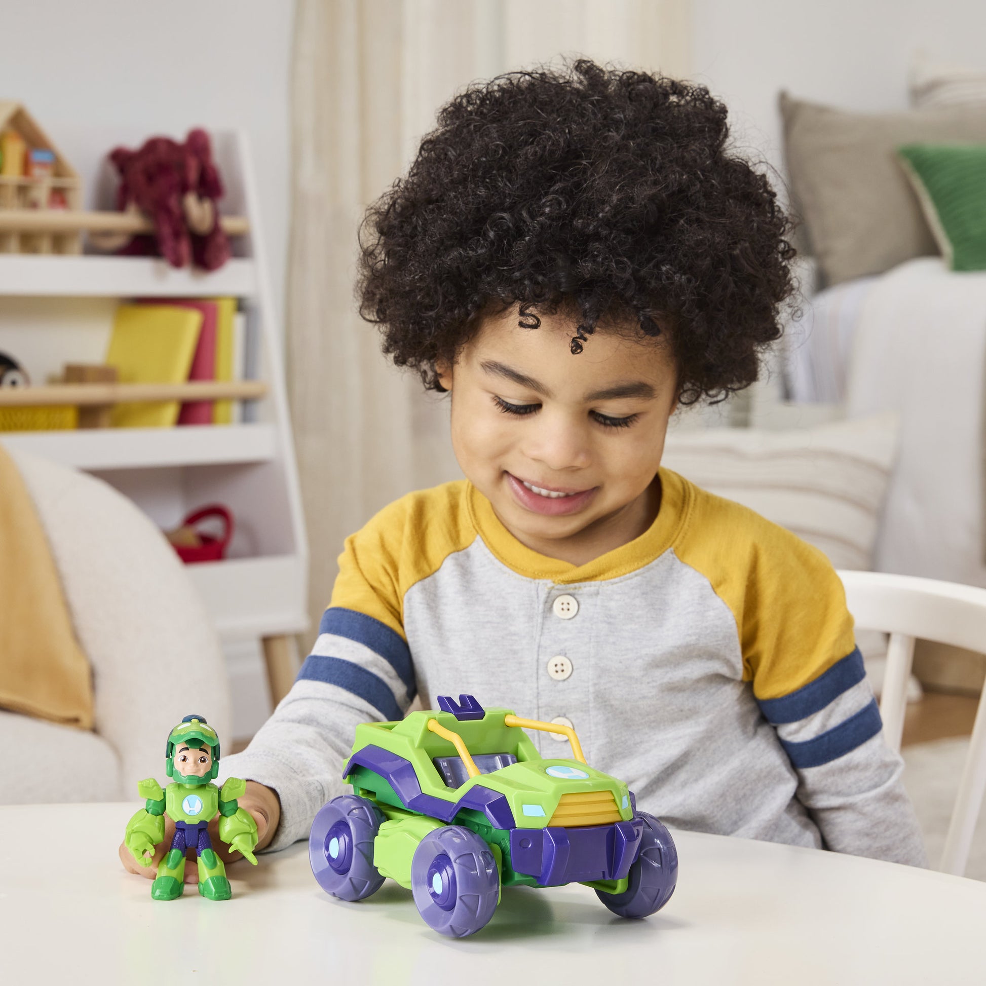Marvel Iron Man and His Awesome Friends Iron Hulk 2-In-1 Mech Suit & Vehicle - Toyworld NZ