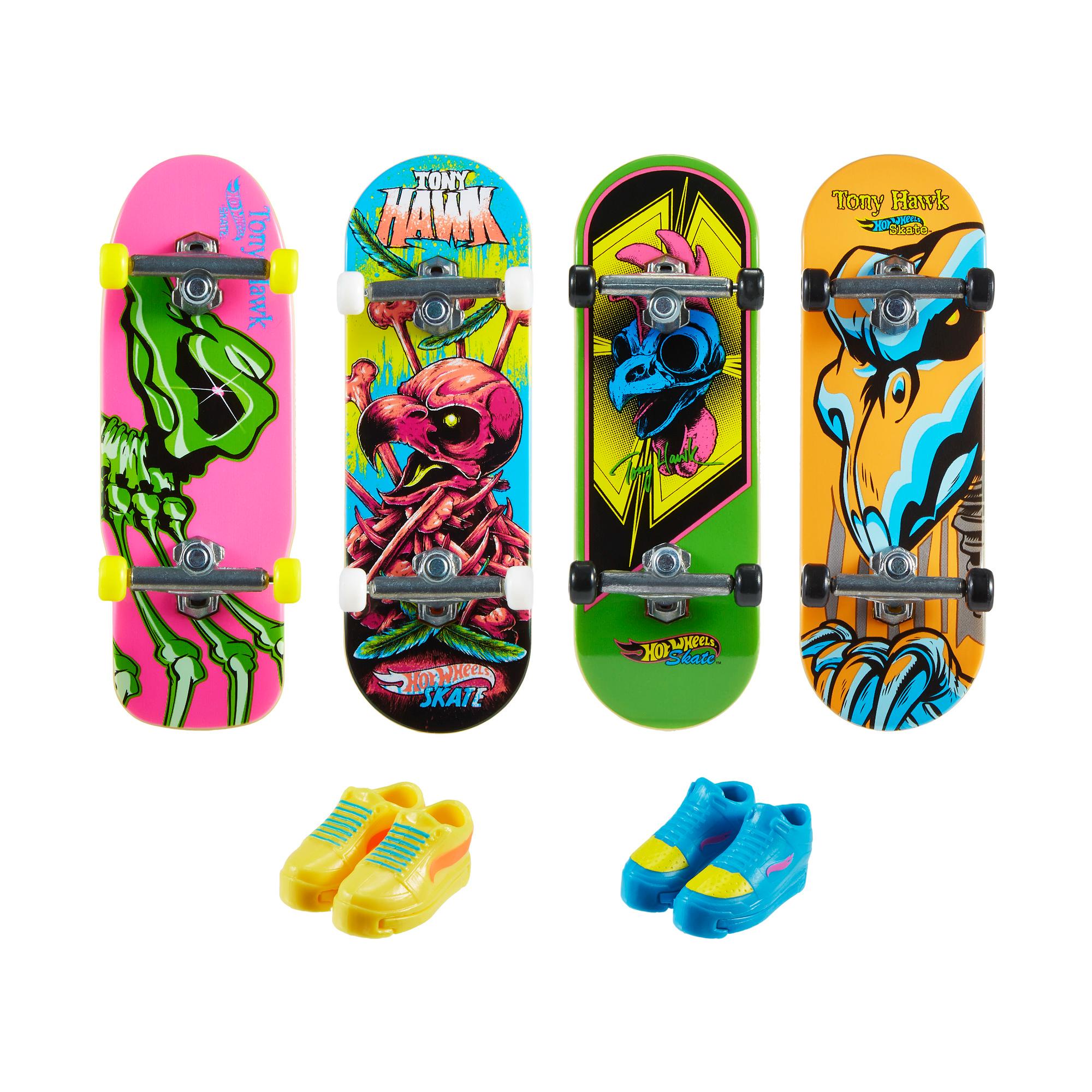 Hot Wheels Skate Neon Bones Fingerboard + Shoes Tricked Out Pack