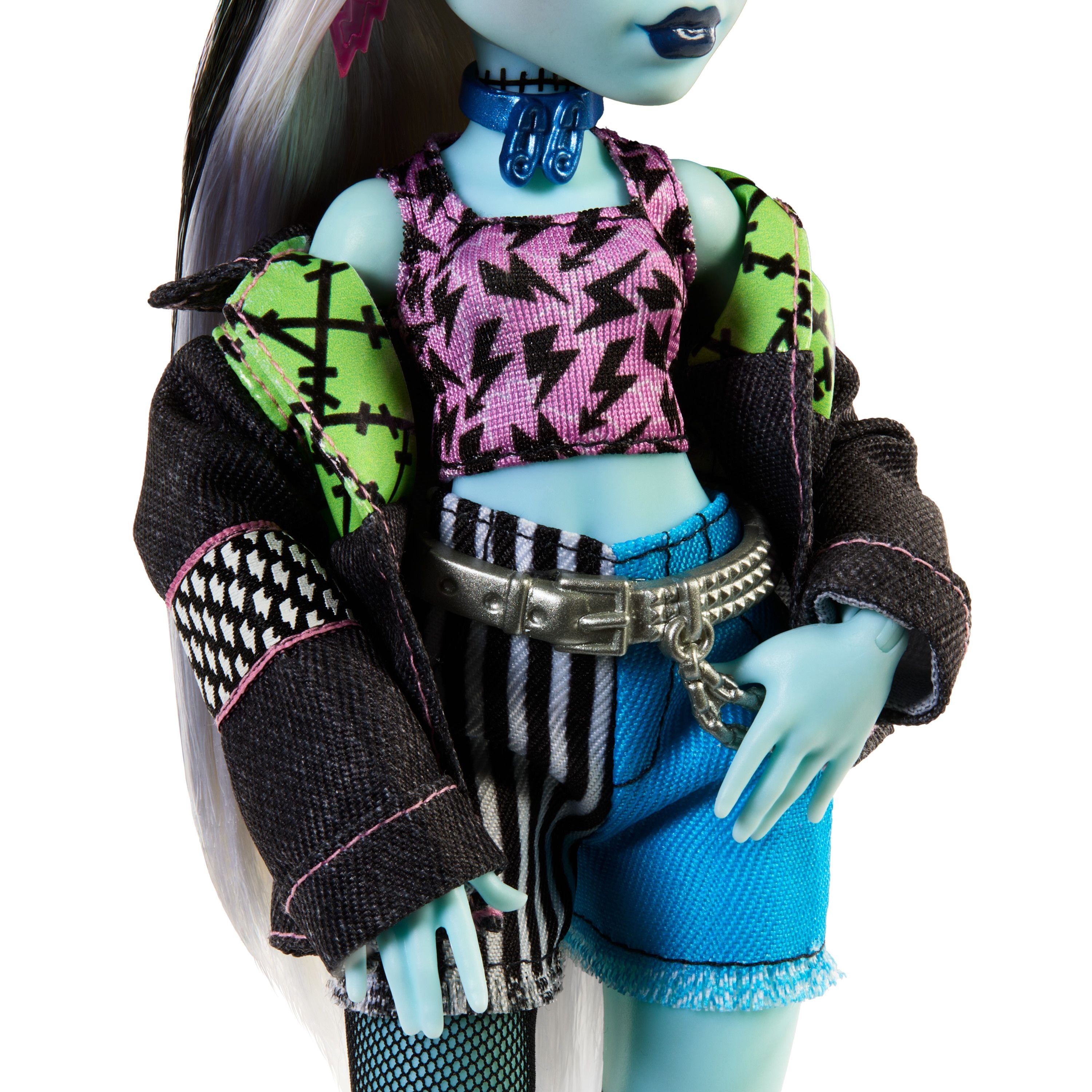 Monster High Frankie Stein With Pet Watzie Doll Set