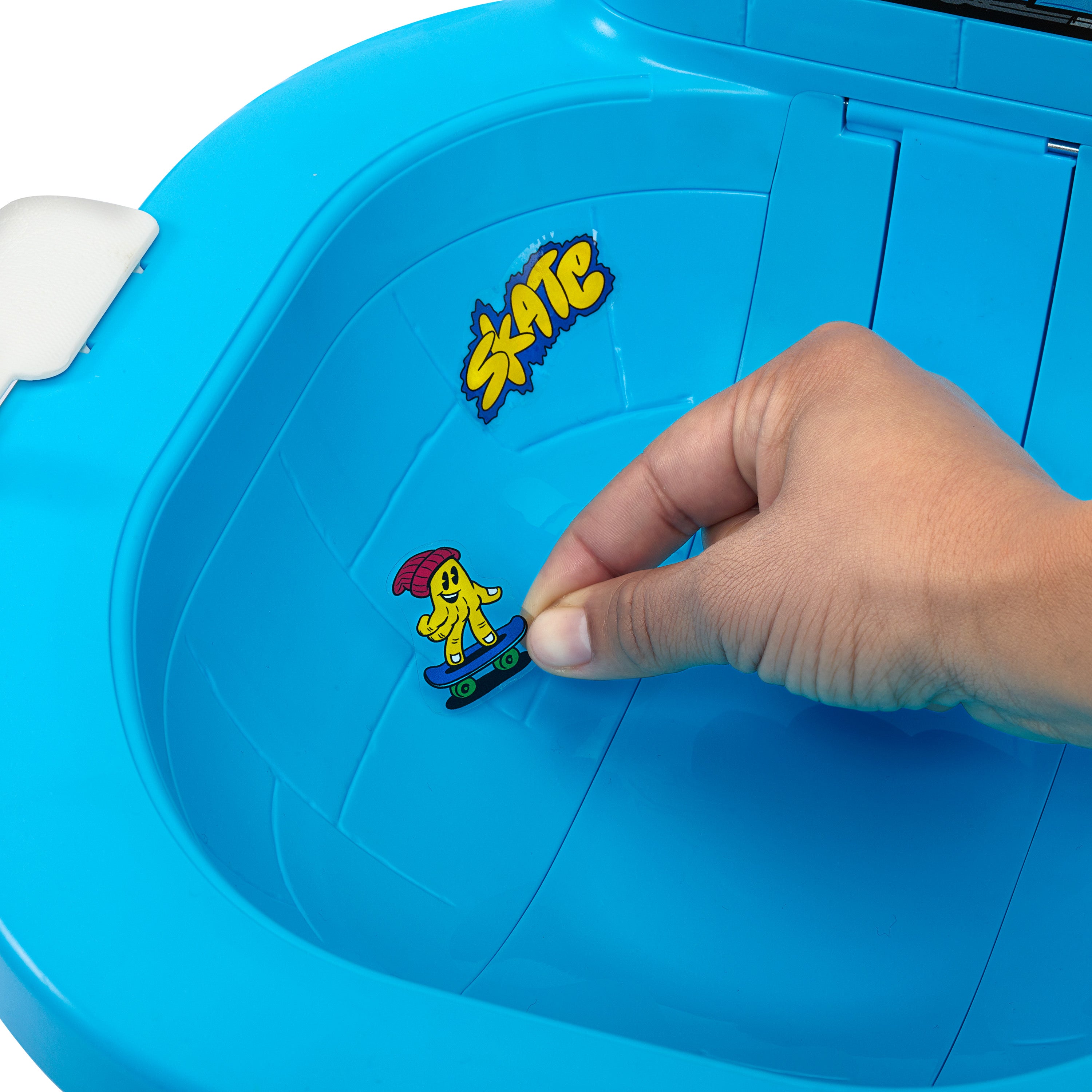 Hot Wheels Skate Flushin' Toilet Skate Bowl Playset