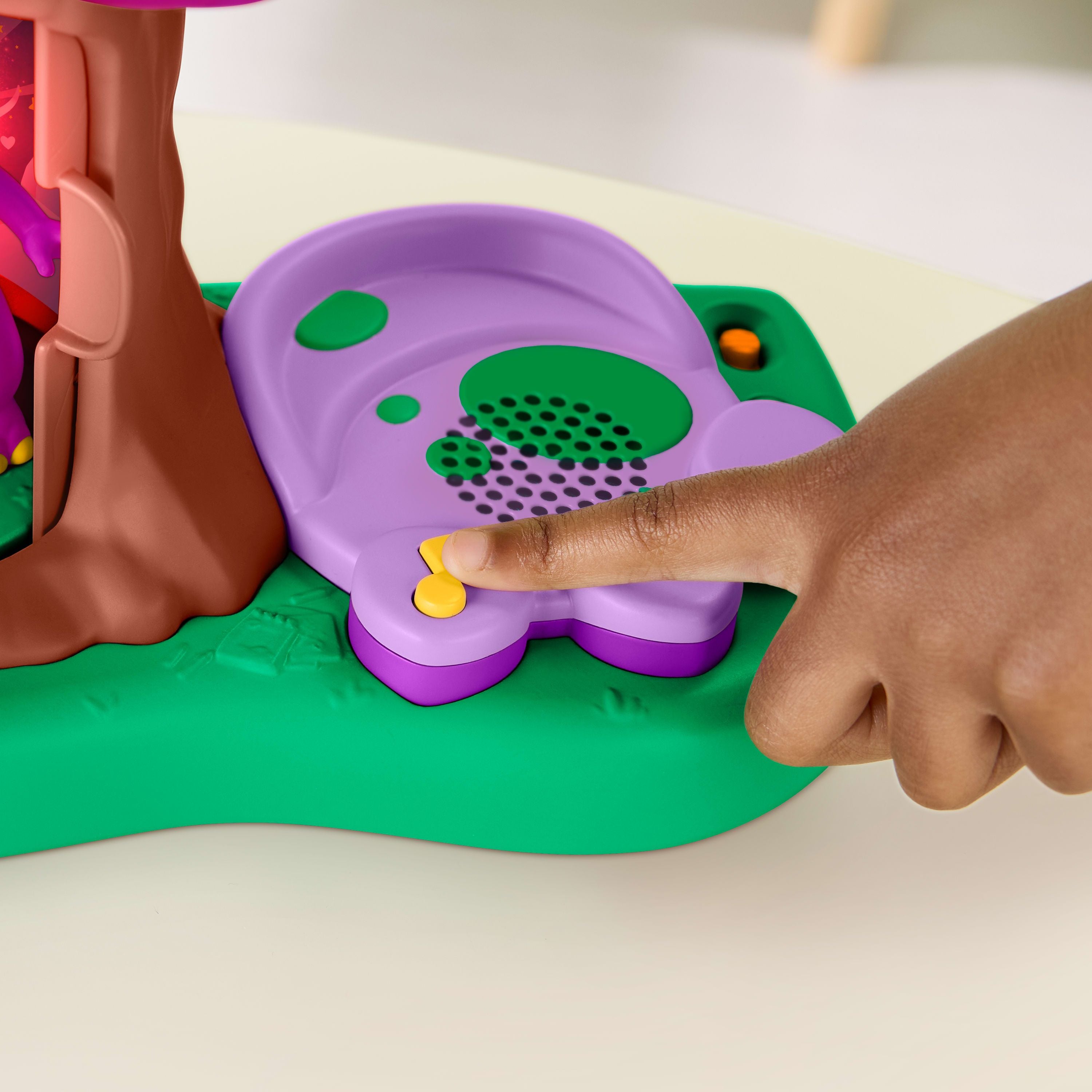 Barney's World Lights & Sounds Treehouse Playset