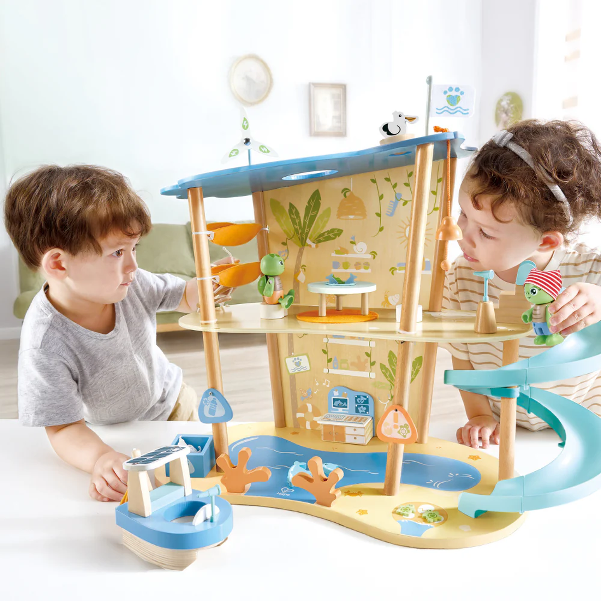 Hape Green Planet Ocean Rescue Beach House