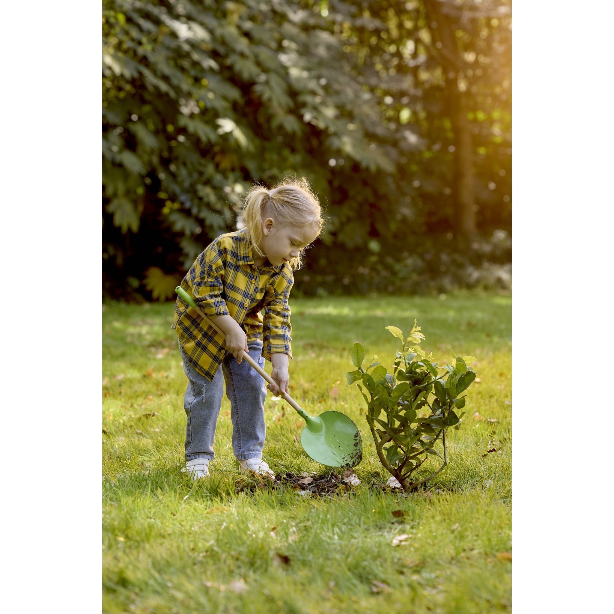 Hape Pointed Garden Shovel