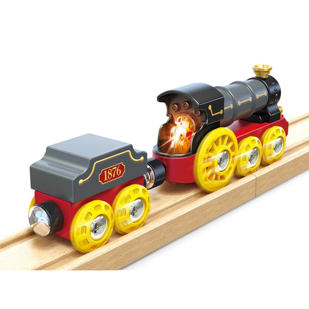 Flashing lights in the Hape Wooden Retro Steam Train with Lights & Sounds
